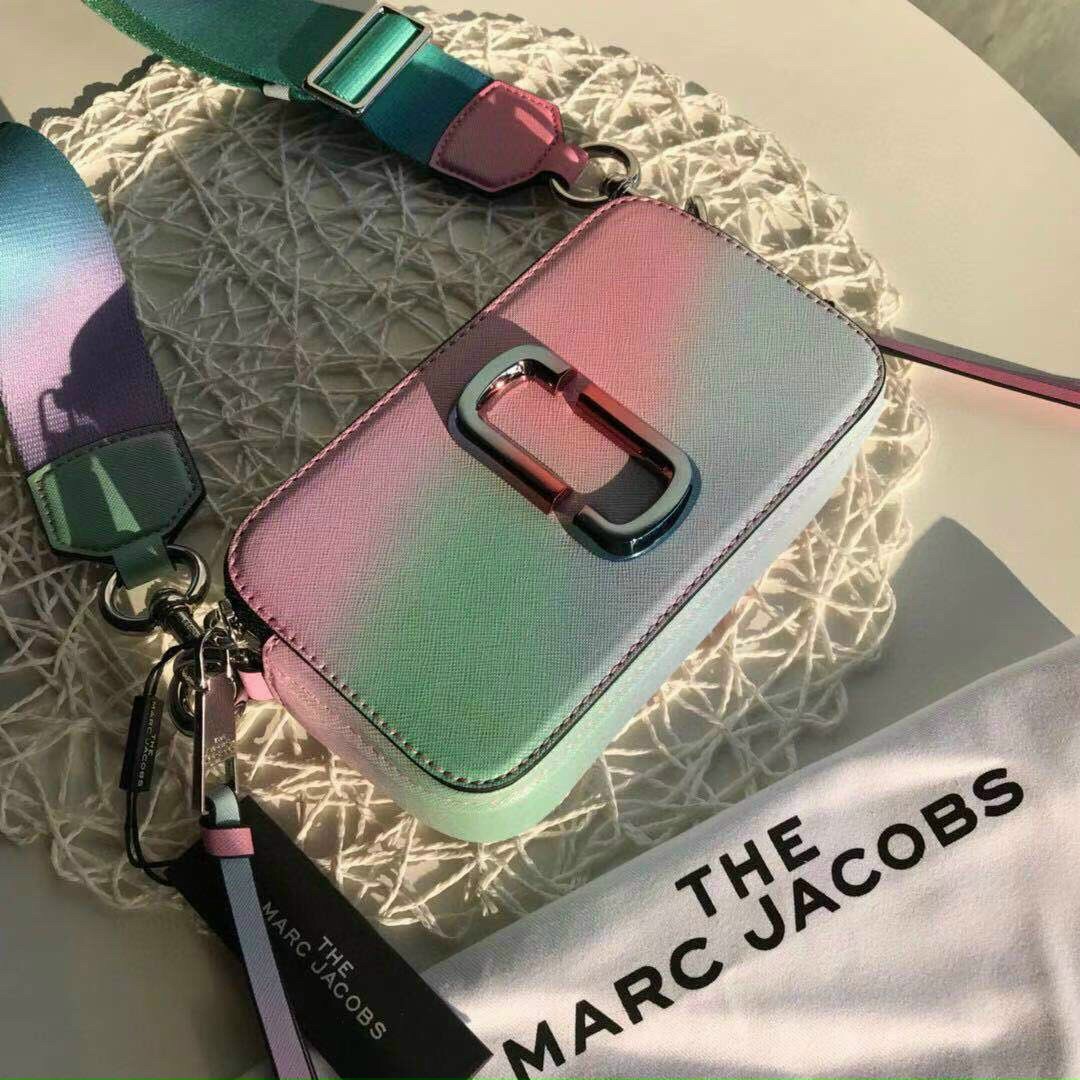 Túi đeo chéo nữ Marc Jacobs Airbrush da thật | Túi xách Snapshot Camera bag mẫu mới nhất 3