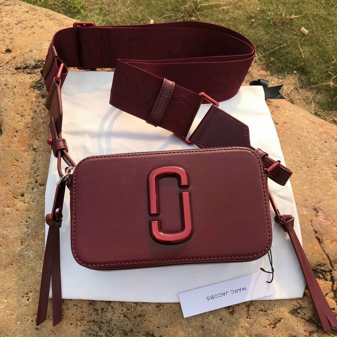 Túi đeo chéo nữ Marc Jacobs da thật màu đỏ | Túi xách Snapshot Camera bag mẫu mới nhất 3