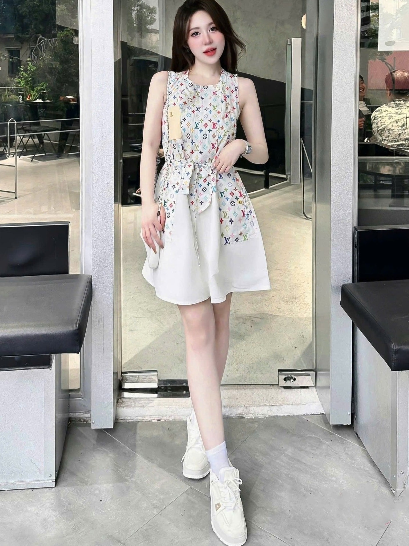 Đầm xòe phối màu sát nách LV 12