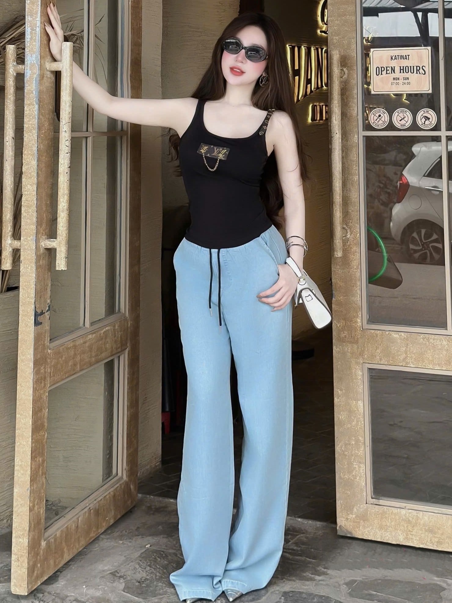 Set áo thun hai dây quần suông LV 5