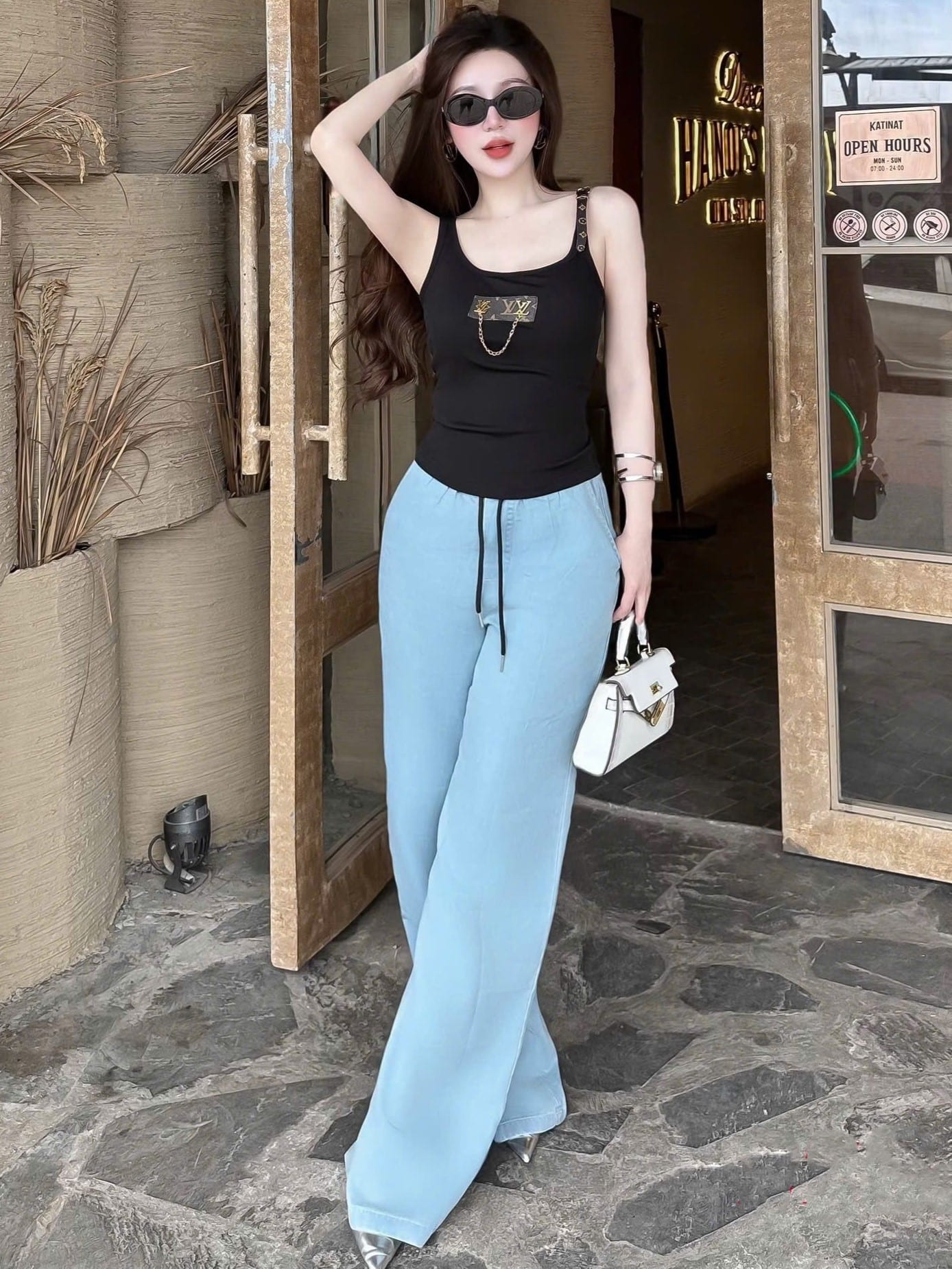 Set áo thun hai dây quần suông LV 6