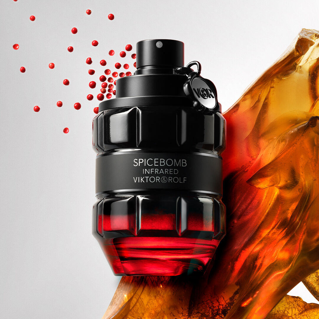 Nước hoa nam Viktor & Rolf Spicebomb Infrared Pour Homme Eau De Toilette 1