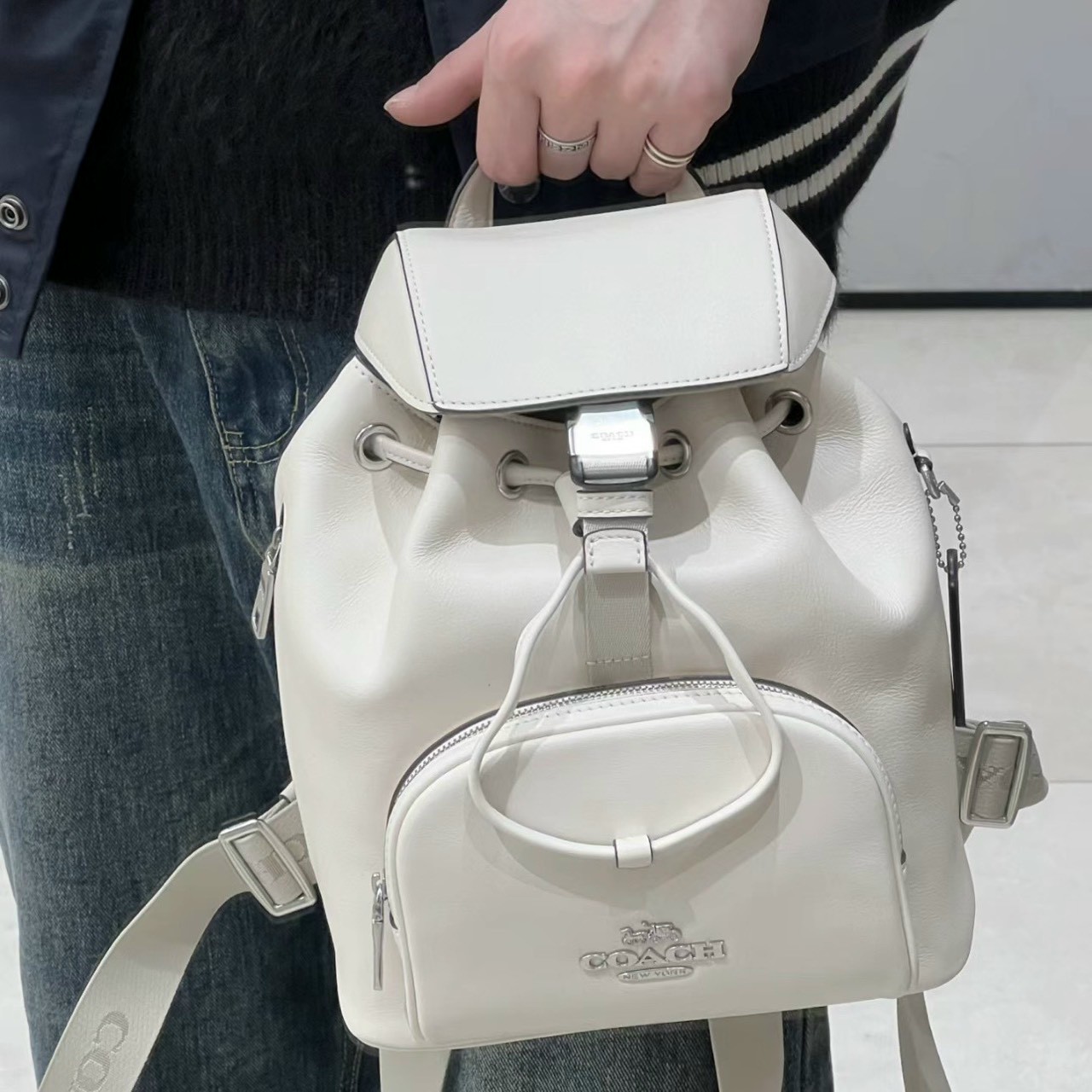 BALO NỮ COACH PACE SILVER CHALK REFINED CALF LEATHER BACKPACK CR100 7
