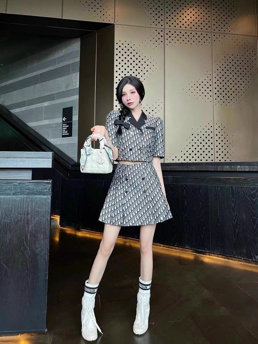 FreeShip] Set đồ nữ, bộ đồ nữ đẹp áo baby doll cánh tiên quần short giả váy  xinh xắn 2022 | Shopee Việt Nam