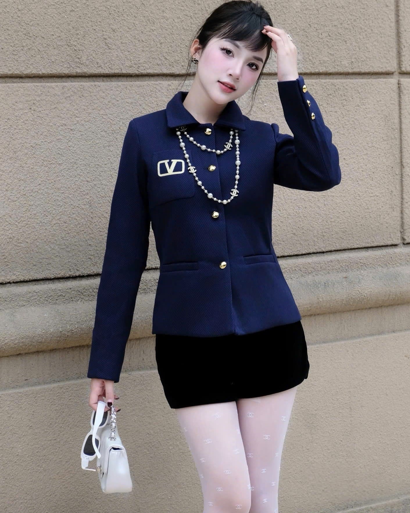 Áo khoác nữ tay dài Valentino 11
