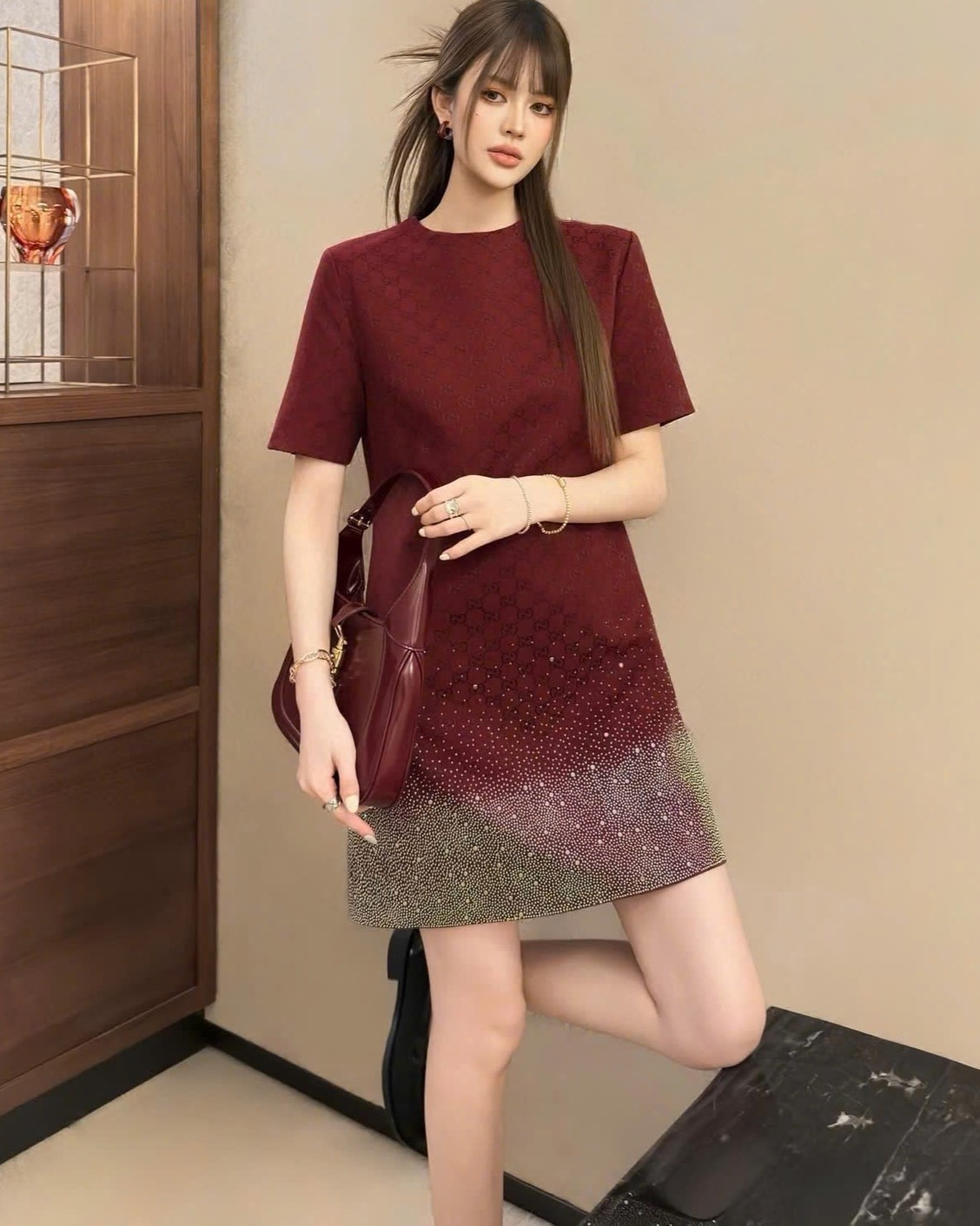 Áo đầm nữ đỏ Gucci đính đá 7