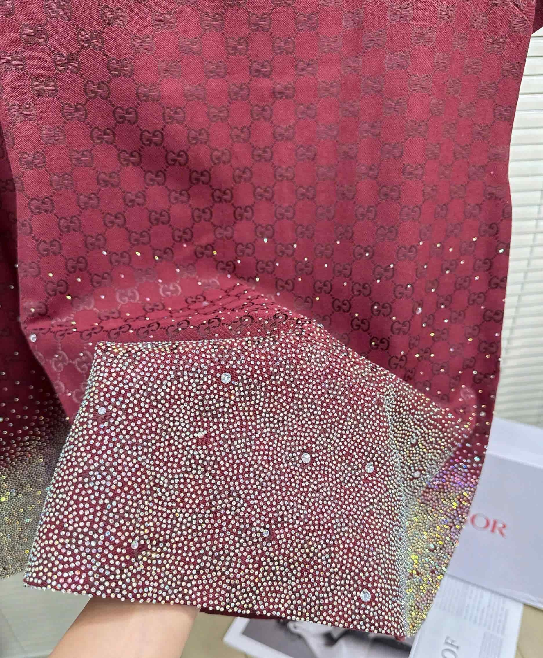 Áo đầm nữ đỏ Gucci đính đá 8