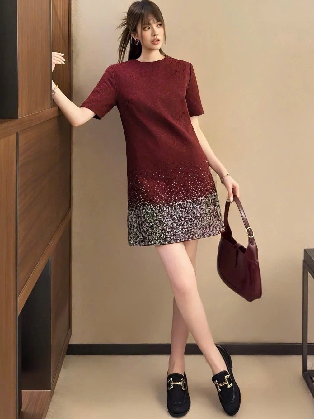 Áo đầm nữ đỏ Gucci đính đá 6