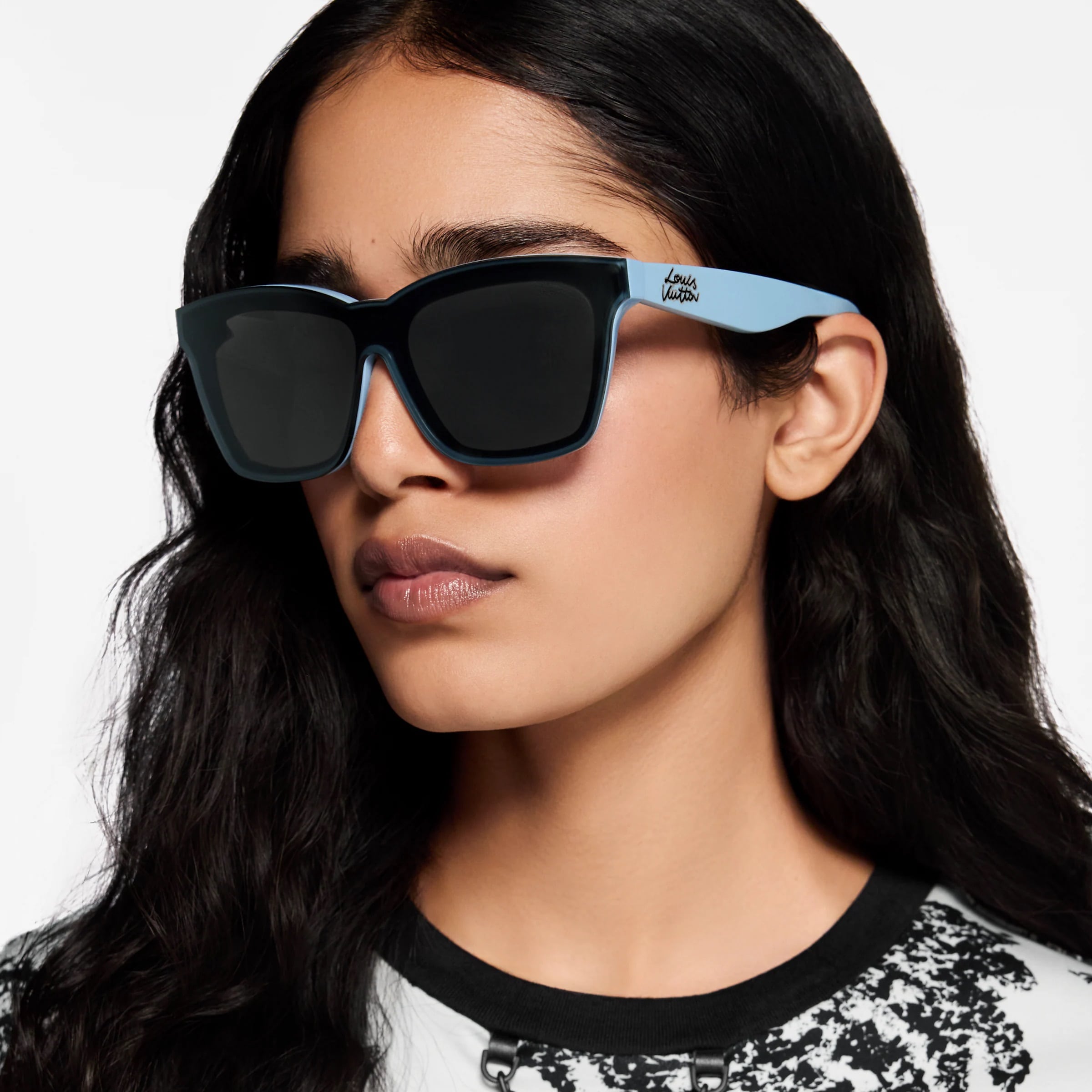 Kính LV Script Square Sunglasses Blue 1