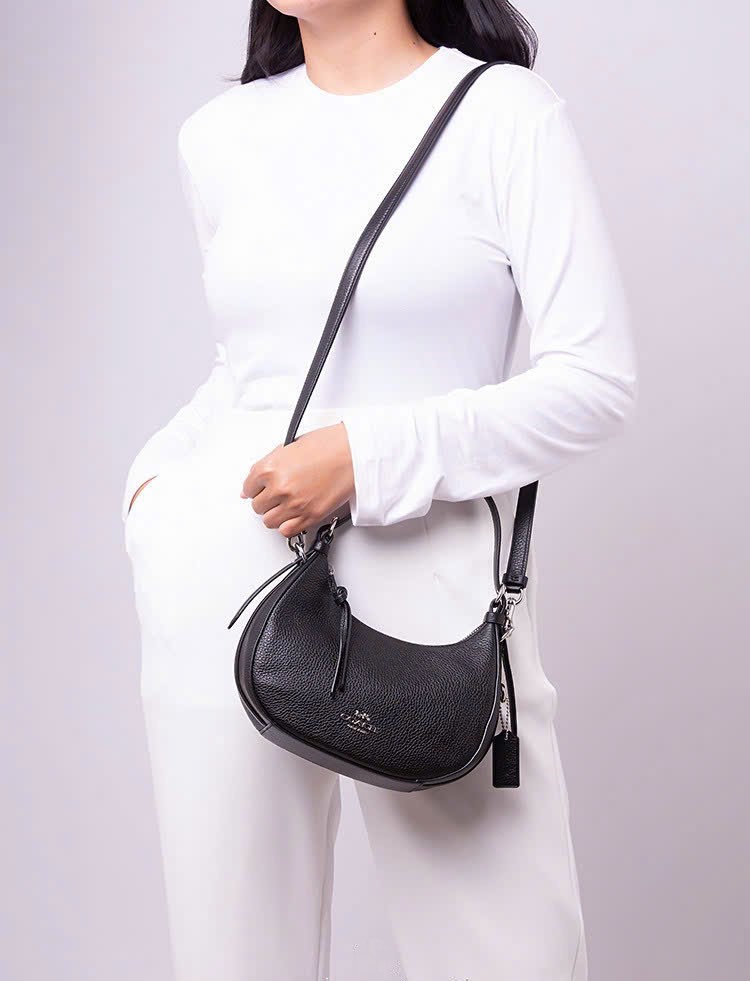 Túi Coach nữ Kleo Hobo Black C6807 5