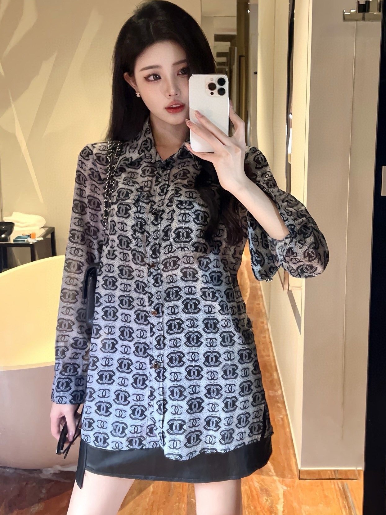 ÁO SƠ MI NỮ TAY DÀI CHANEL ĐEN 2