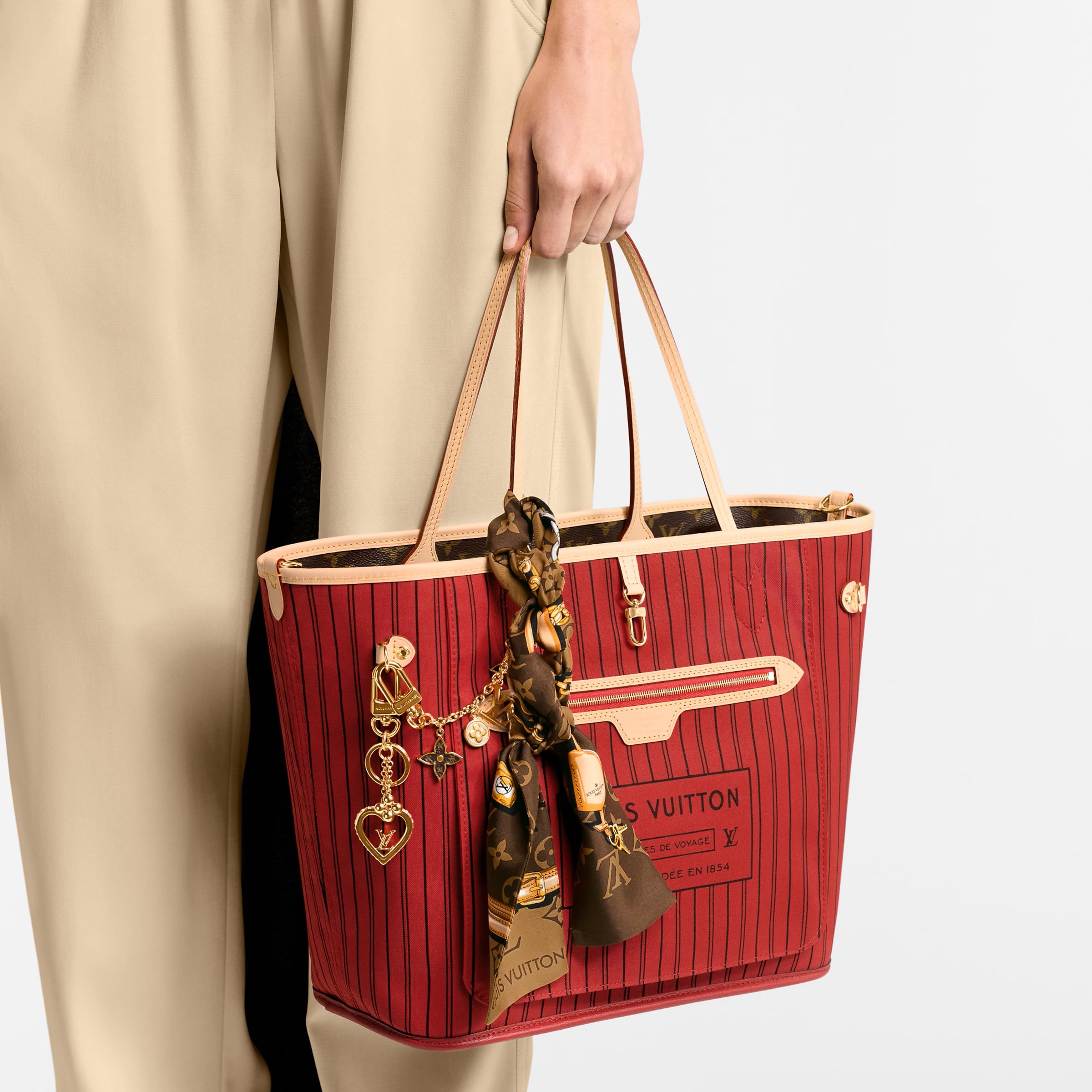 Phụ Kiện Treo Túi Louis Vuitton Spring Street Chain Bag Charm 6