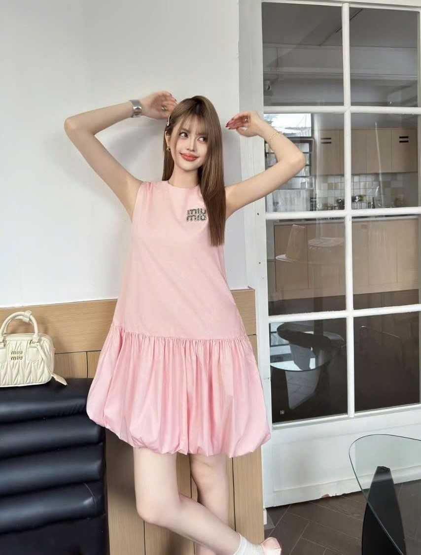 Đầm hồng nữ sát nách Miu Miu 5