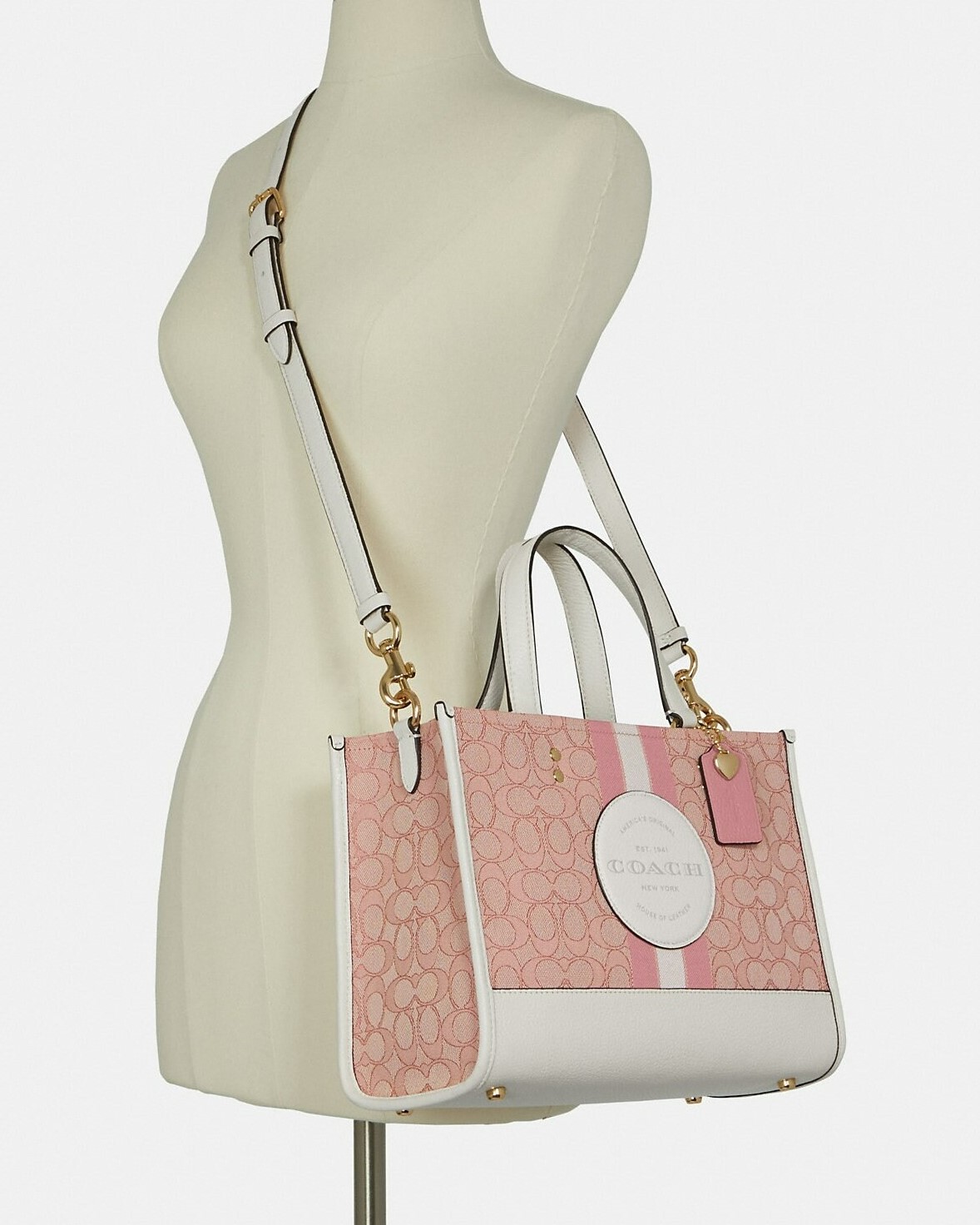 TÚI TOTE COACH DEMPSEY CARRYALL IN SIGNATURE JACQUARD WITH COACH PATCH AND HEART CHARM 4