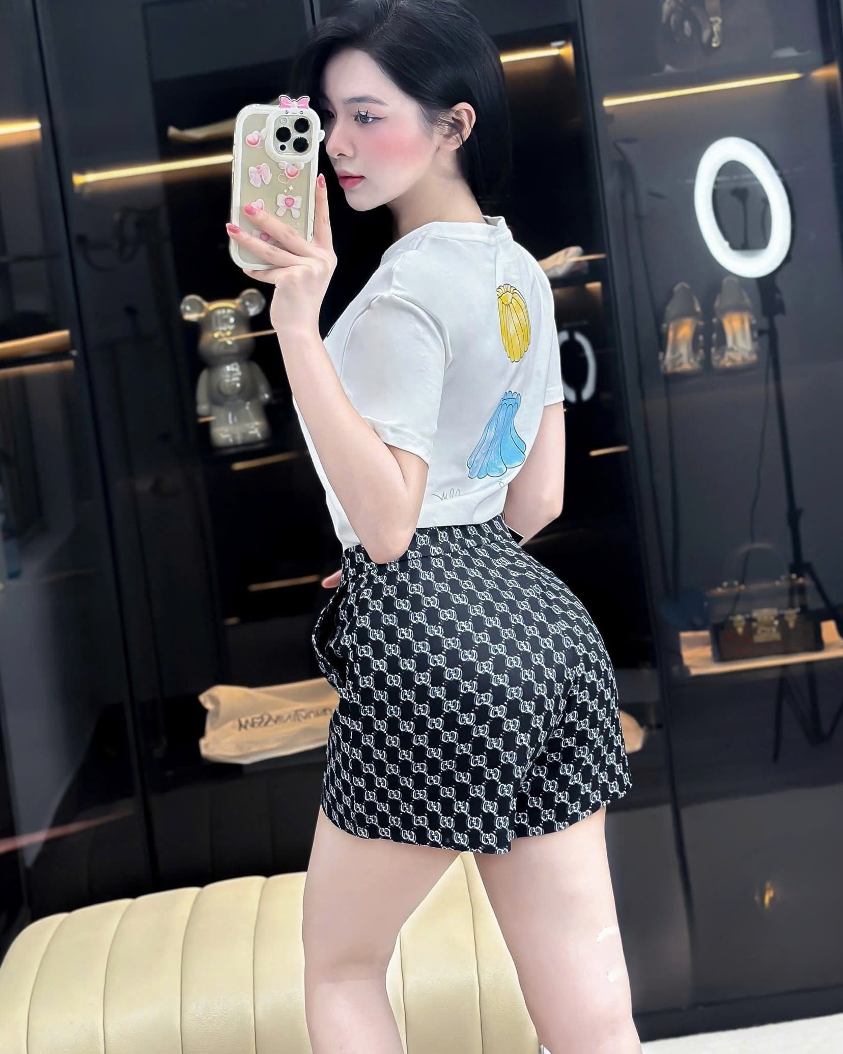Quần short nữ quần vải họa tiết hãng Gucci 6
