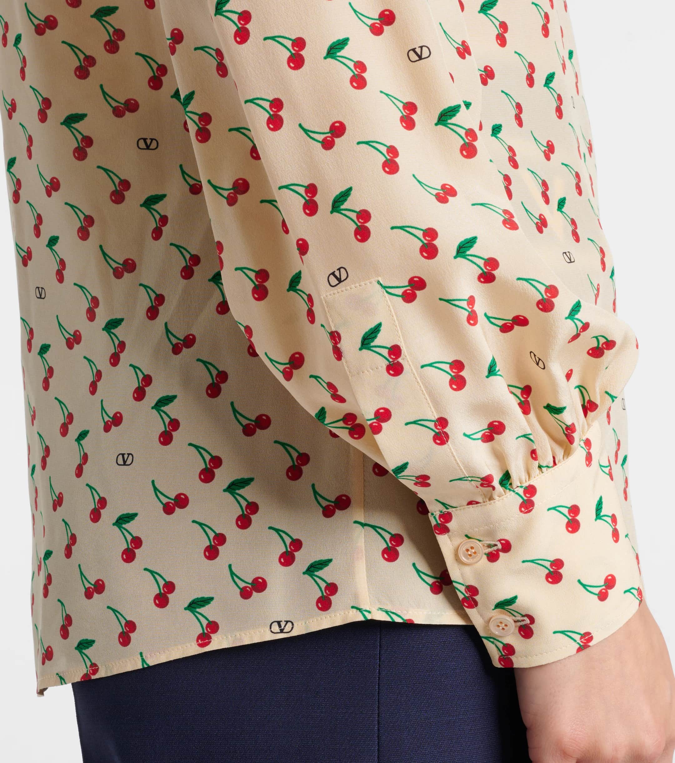 Áo Valentino Printed Silk Crepe De Chine Shirt 1