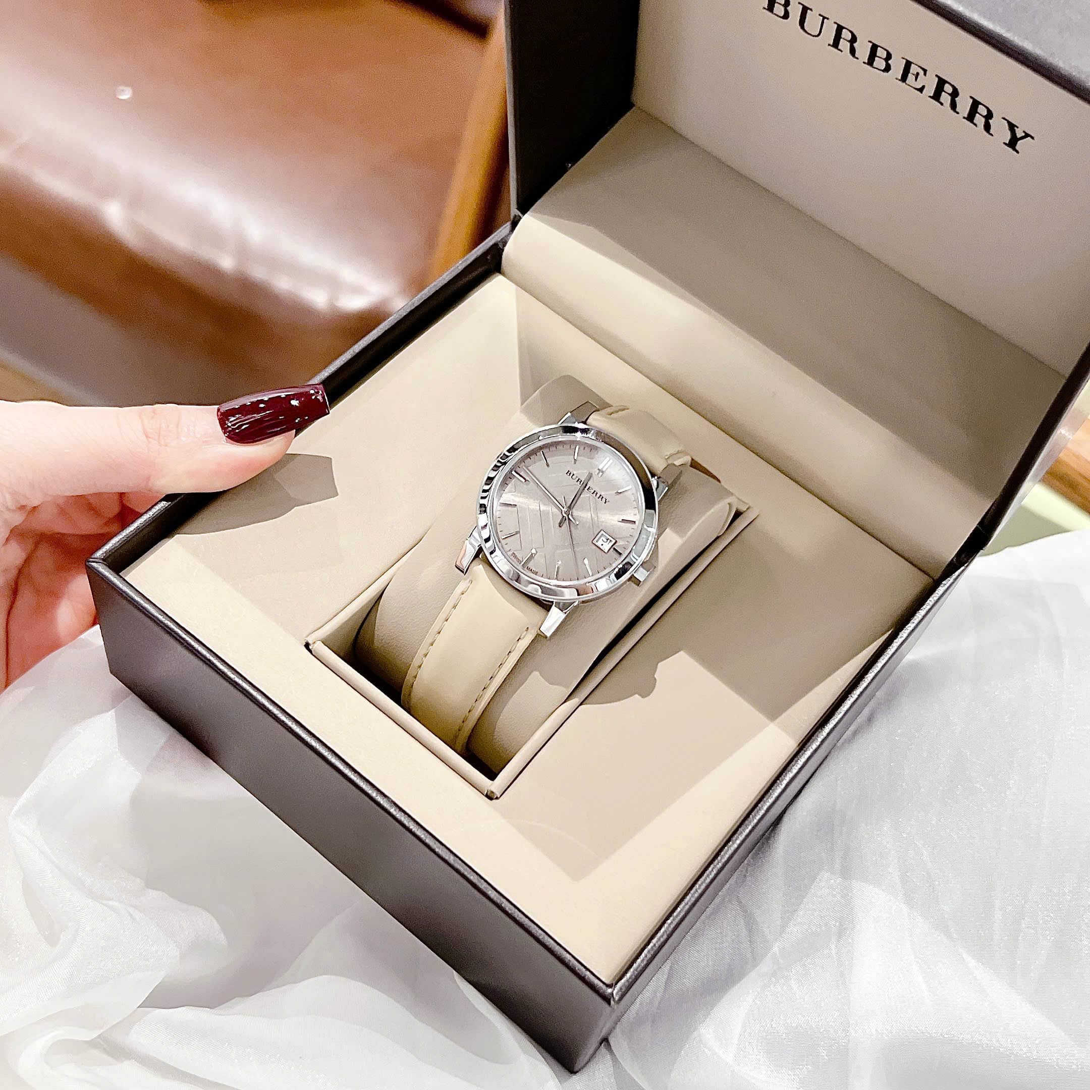 Đồng hồ nữ Burberry Ladies Watch The City Check Neutral Silver BU9107 8
