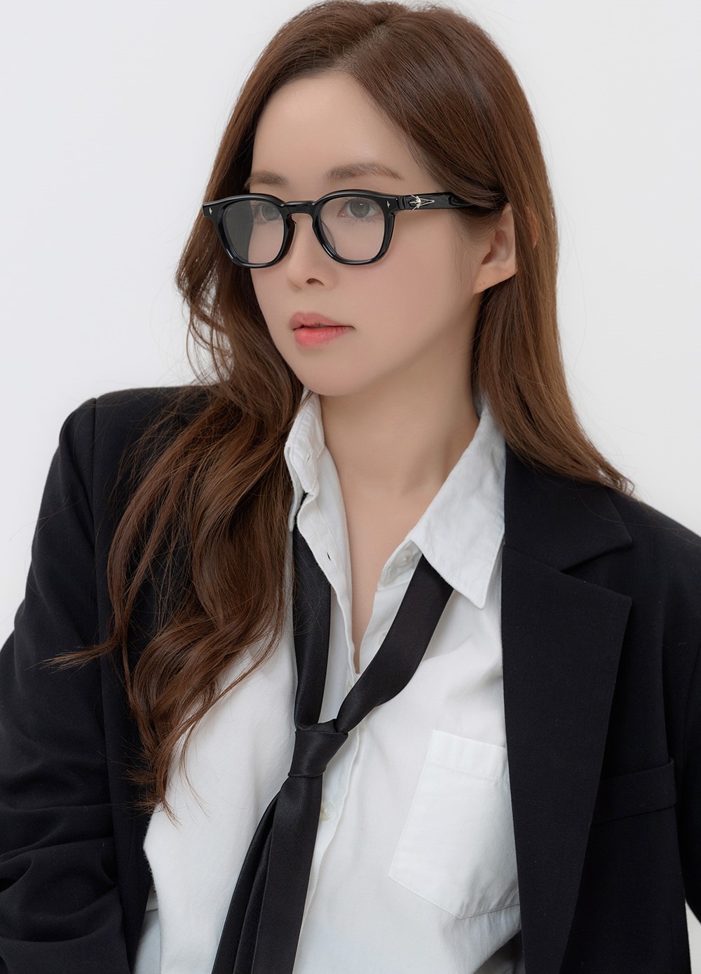 Mắt kính thời trang GM Gentle Monster Gọng Cận Vonzo 01 Black Acetate Frame 10