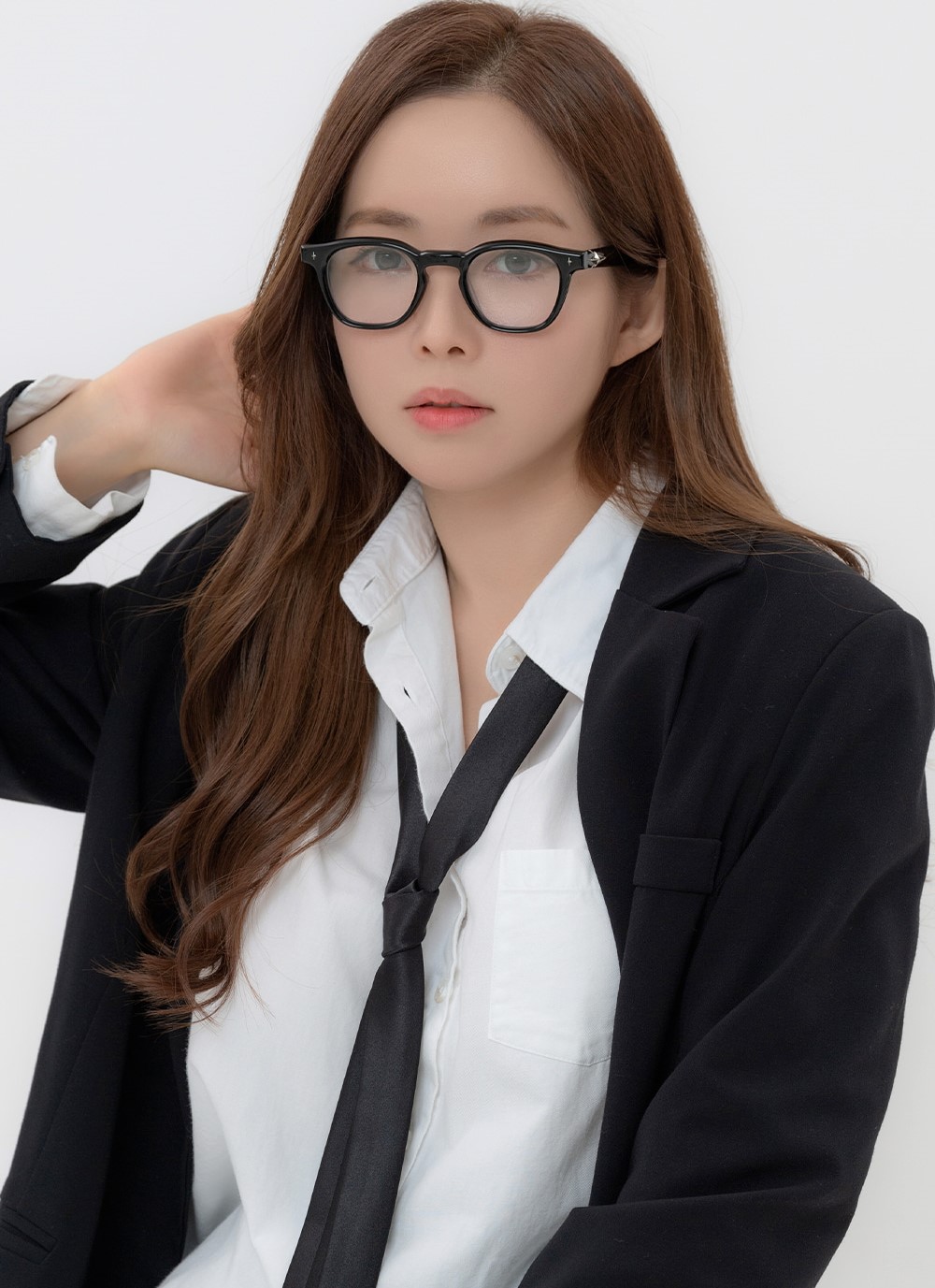 Mắt kính thời trang GM Gentle Monster Gọng Cận Vonzo 01 Black Acetate Frame 9