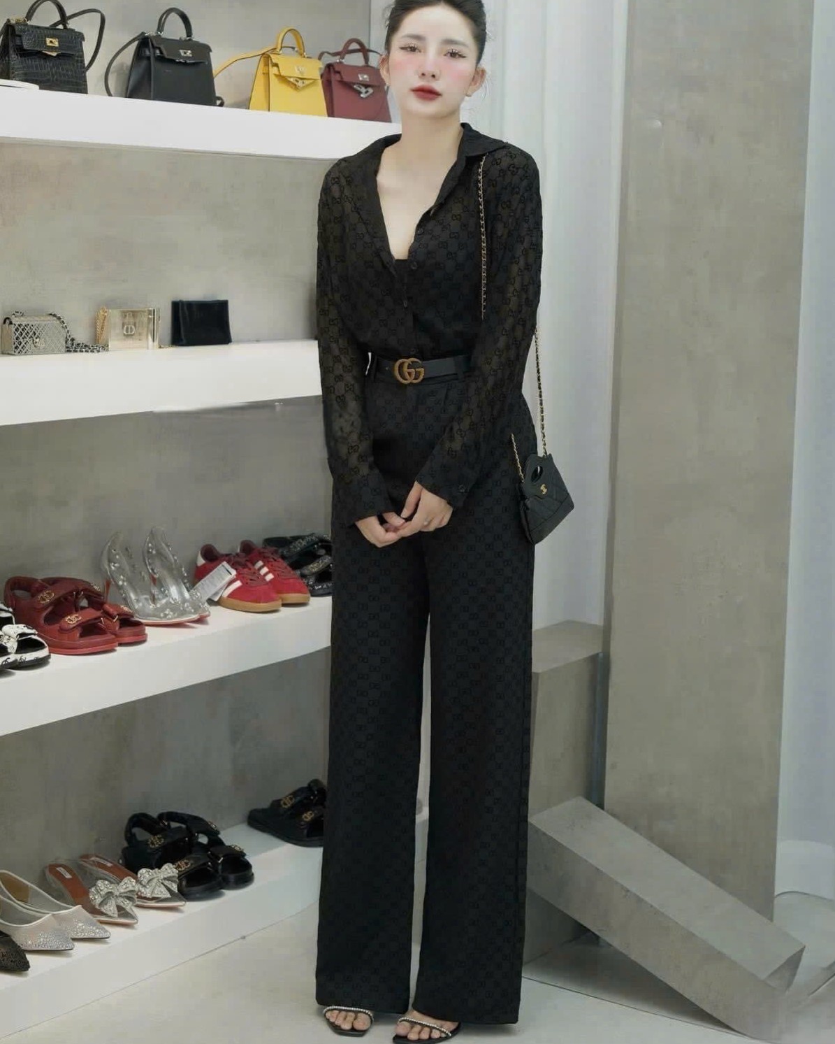 Set áo sơ mi quần suông rộng đen nữ Gucci 8