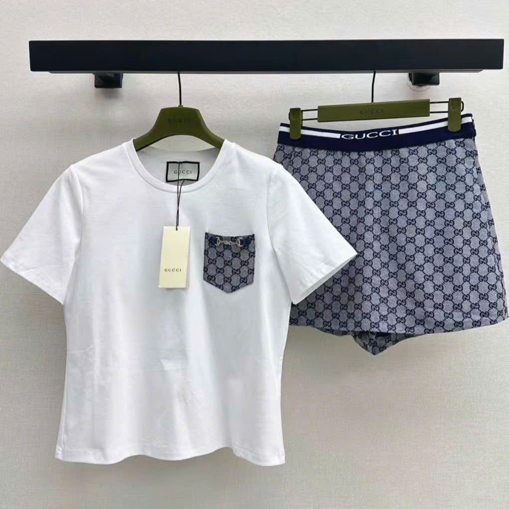 Set áo thun váy ngắn nữ lưng thun Gucci 1