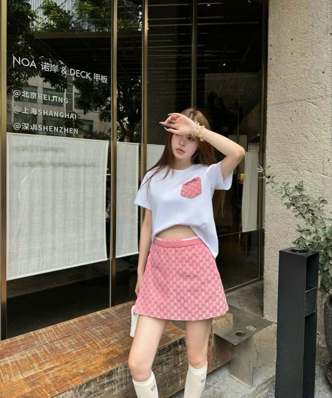 Set áo thun váy ngắn nữ lưng thun Gucci 5