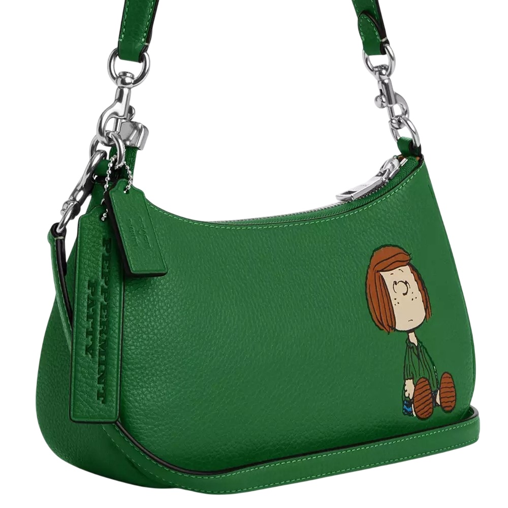 Túi Coach X Peanuts Teri Shoulder Bag With Peppermint Patty Kelly Green Multi CBJ77 1