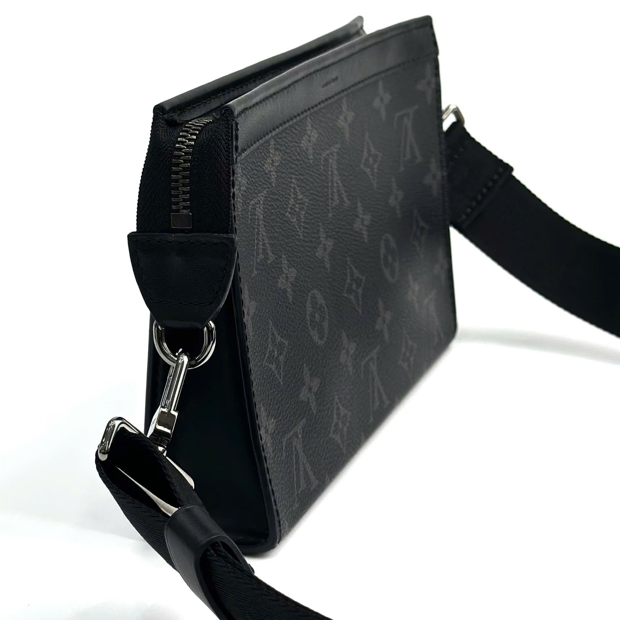 Túi LV Nam Louis Vuitton Gaston Wearable Wallet Monogram Eclipse 10