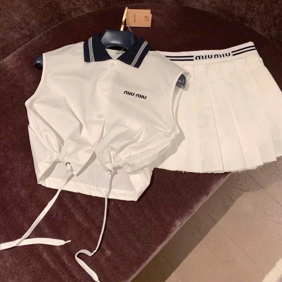 Set áo croptop váy ngắn xếp ly MiuMiu 8