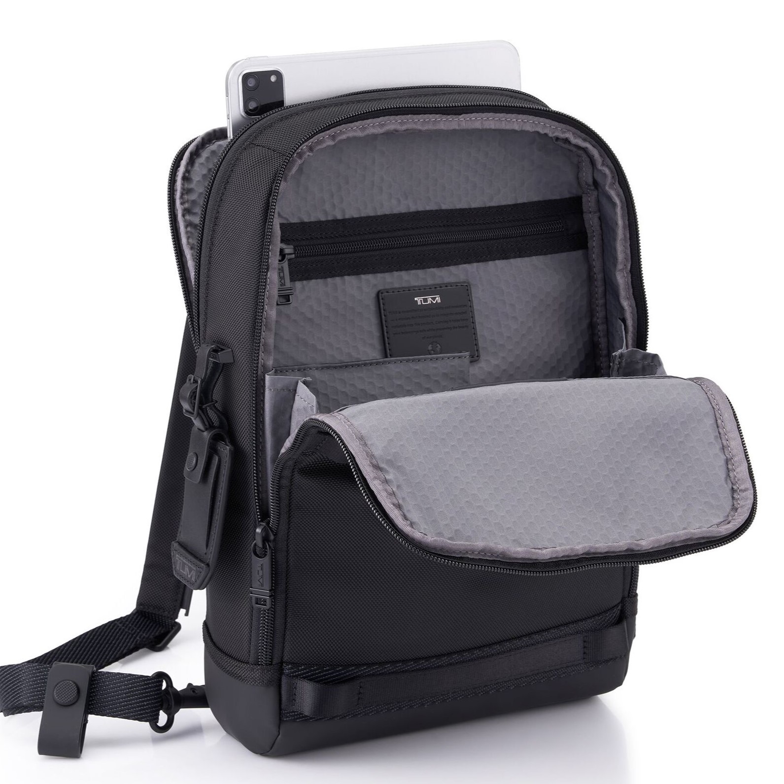 BALO TUMI ALPHA BRAVO COMPACT BACKPACK SLING 1505491041 3