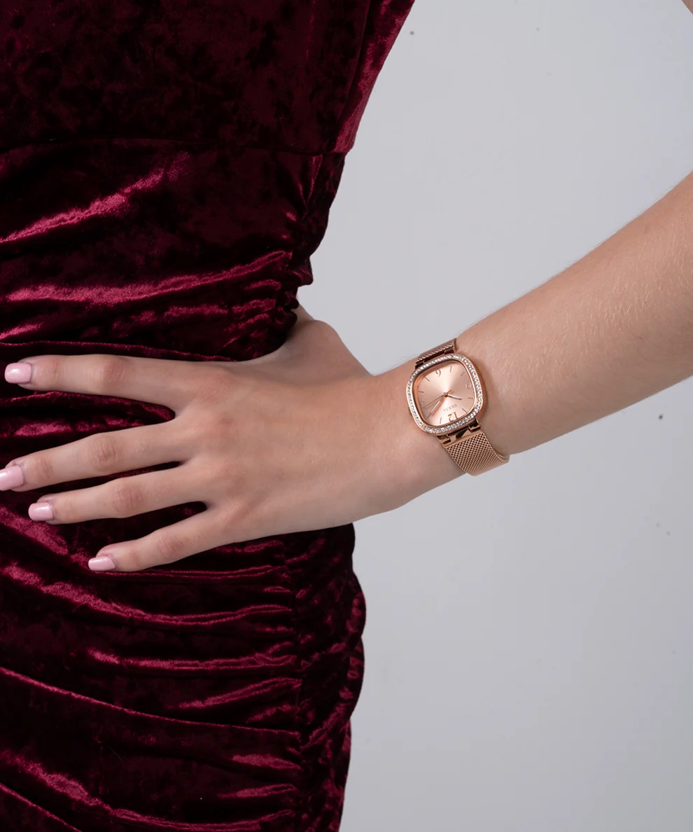 Đồng hồ nữ Guess Ladies Rose Gold Tone Analog Watch GW0354L3 1