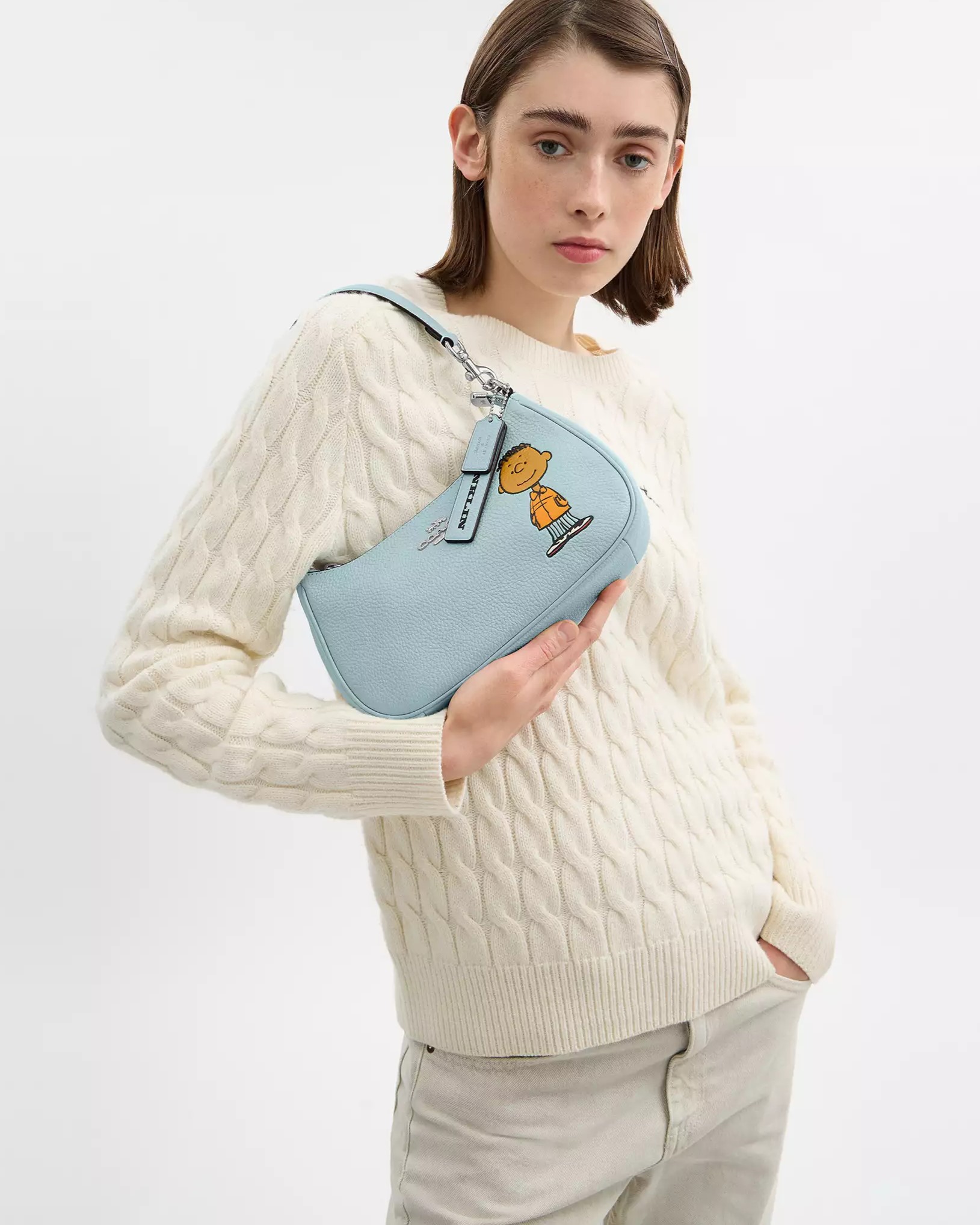Túi Coach X Peanuts Teri Shoulder Bag With Franklin Light Blue Multi CBJ80 5