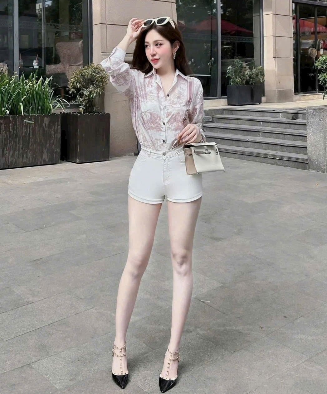 Áo sơ mi nữ họa tiêt cọp Dior 8