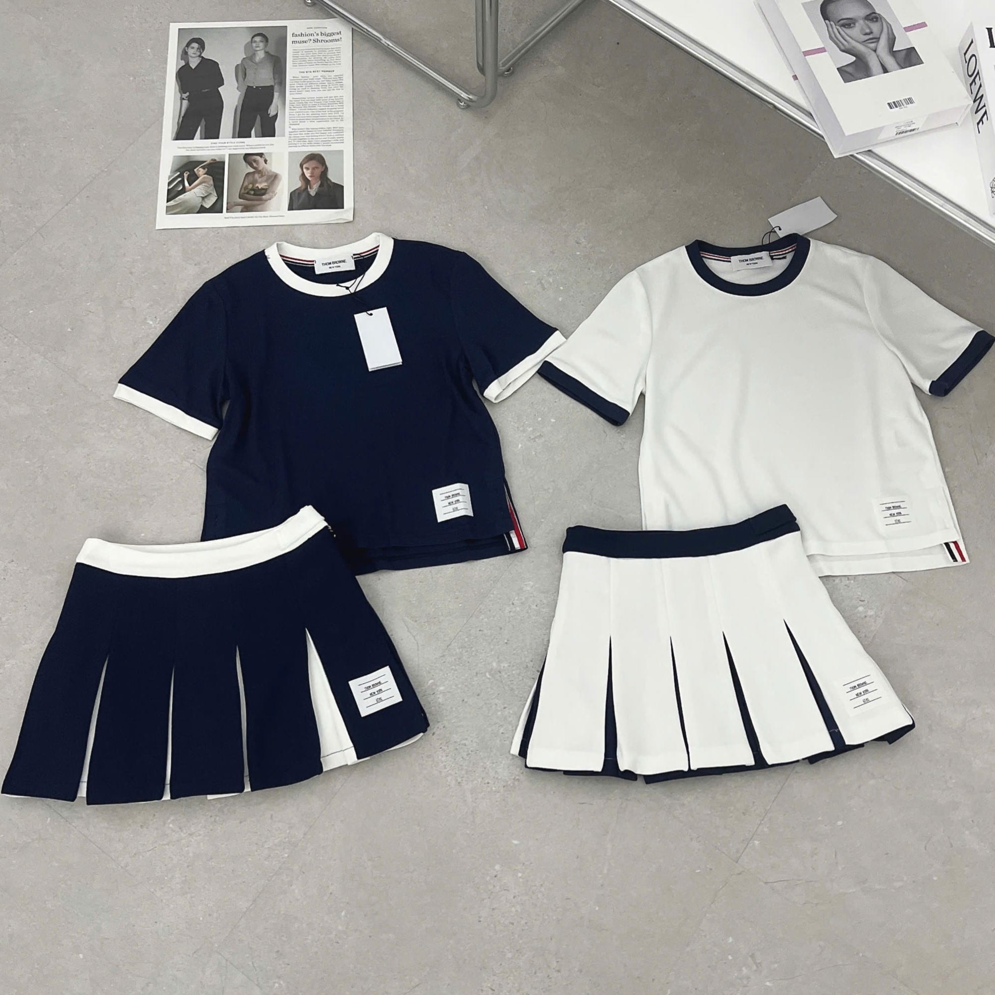 Set bộ áo thun váy xếp ly Thom Browne 8