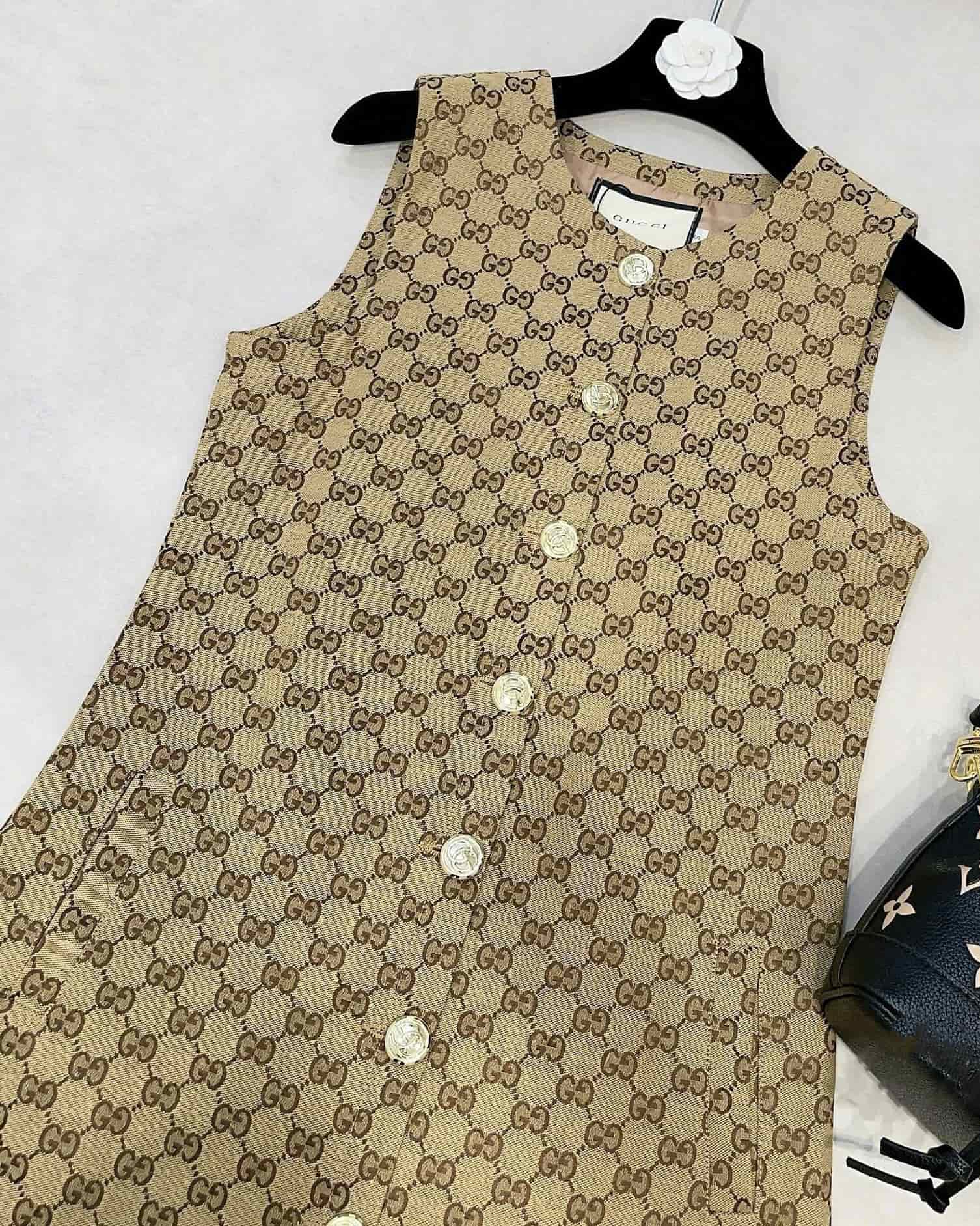 Áo đầm sát nách nữ Gucci phối cúc 6