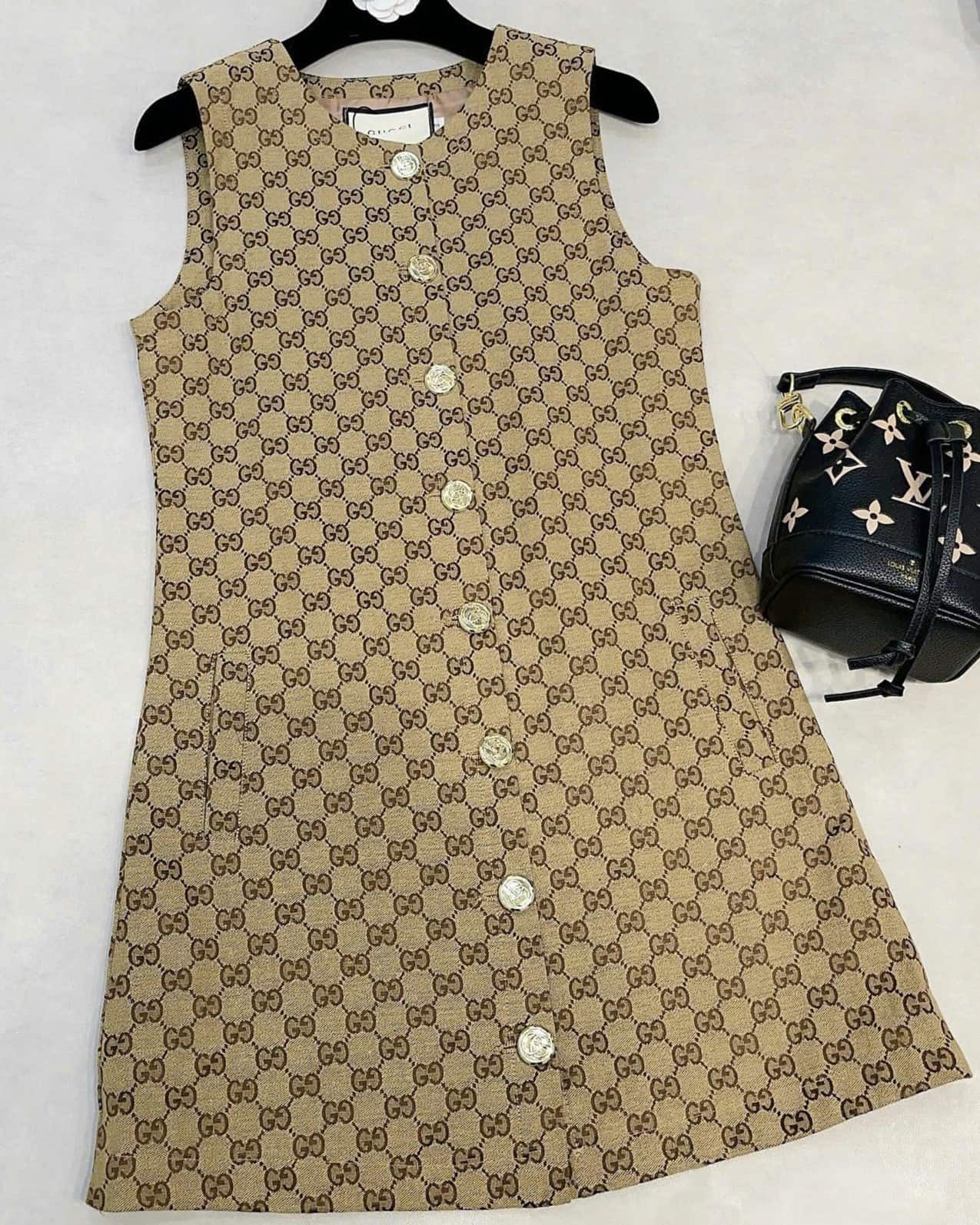 Áo đầm sát nách nữ Gucci phối cúc 10