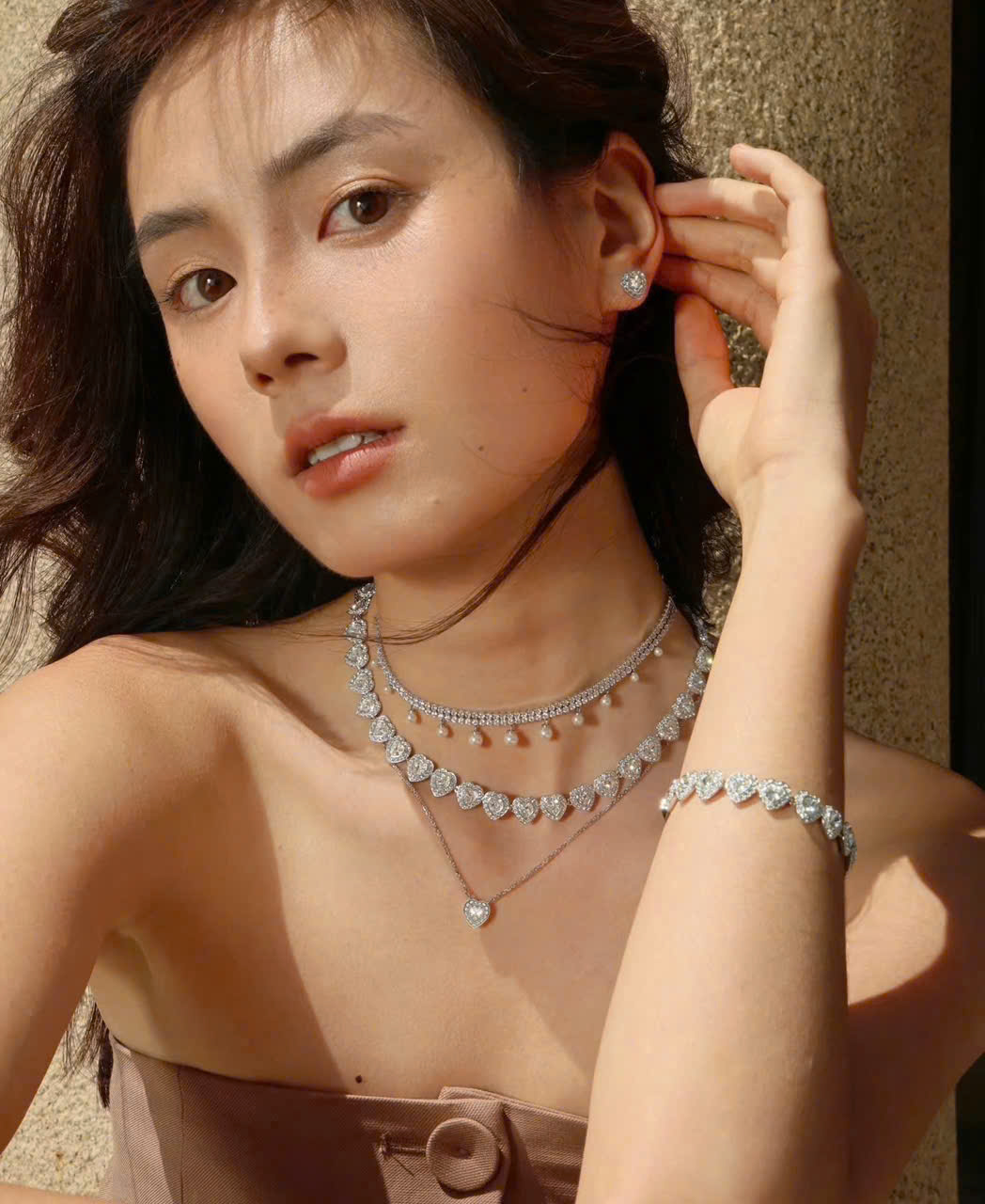 Vòng cổ Ariana Grande x Swarovski Necklace Mixed Cuts Heart White Rhodium Plated 5720857 2