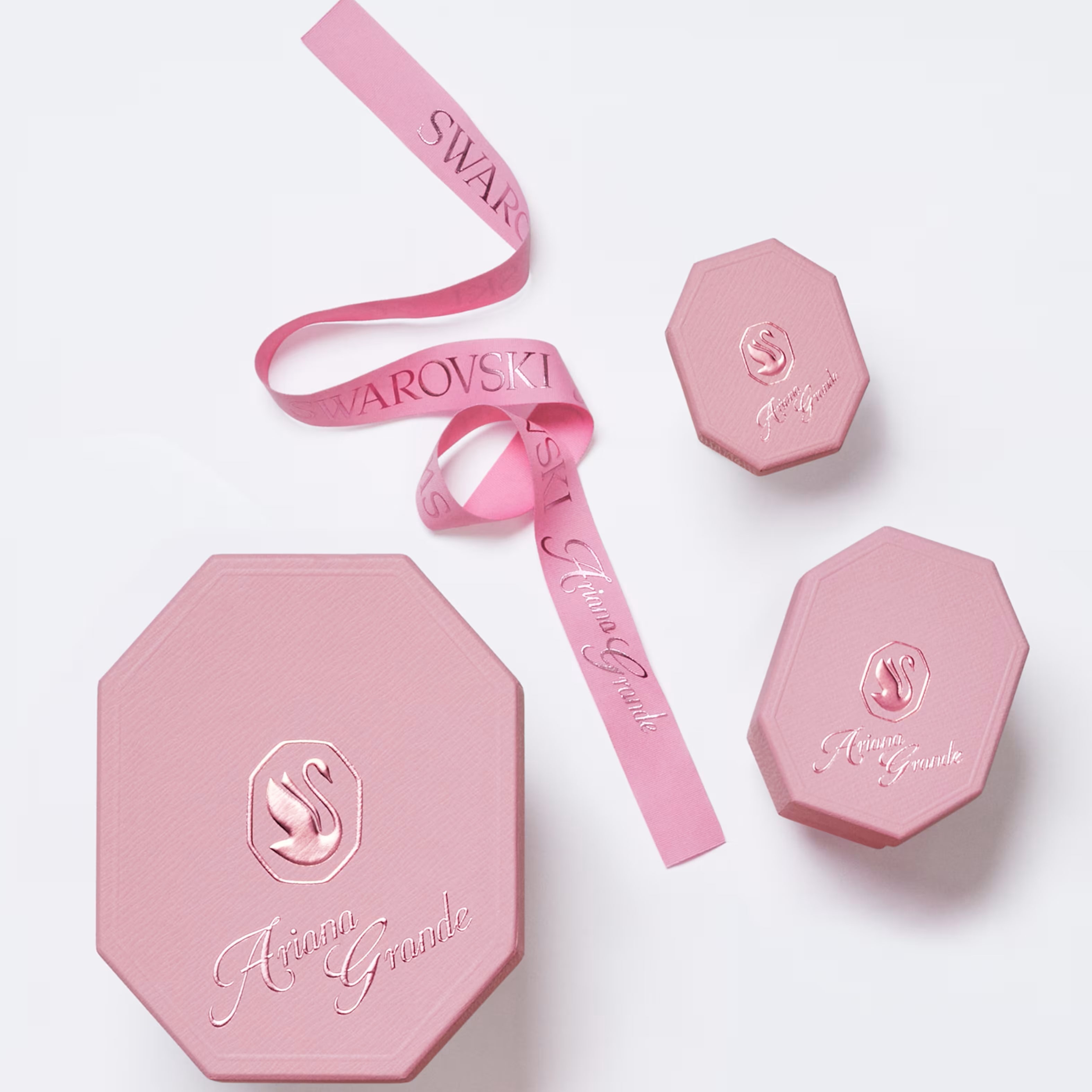 Vòng cổ Ariana Grande x Swarovski Necklace Mixed Cuts Heart White Rhodium Plated 5720857 3