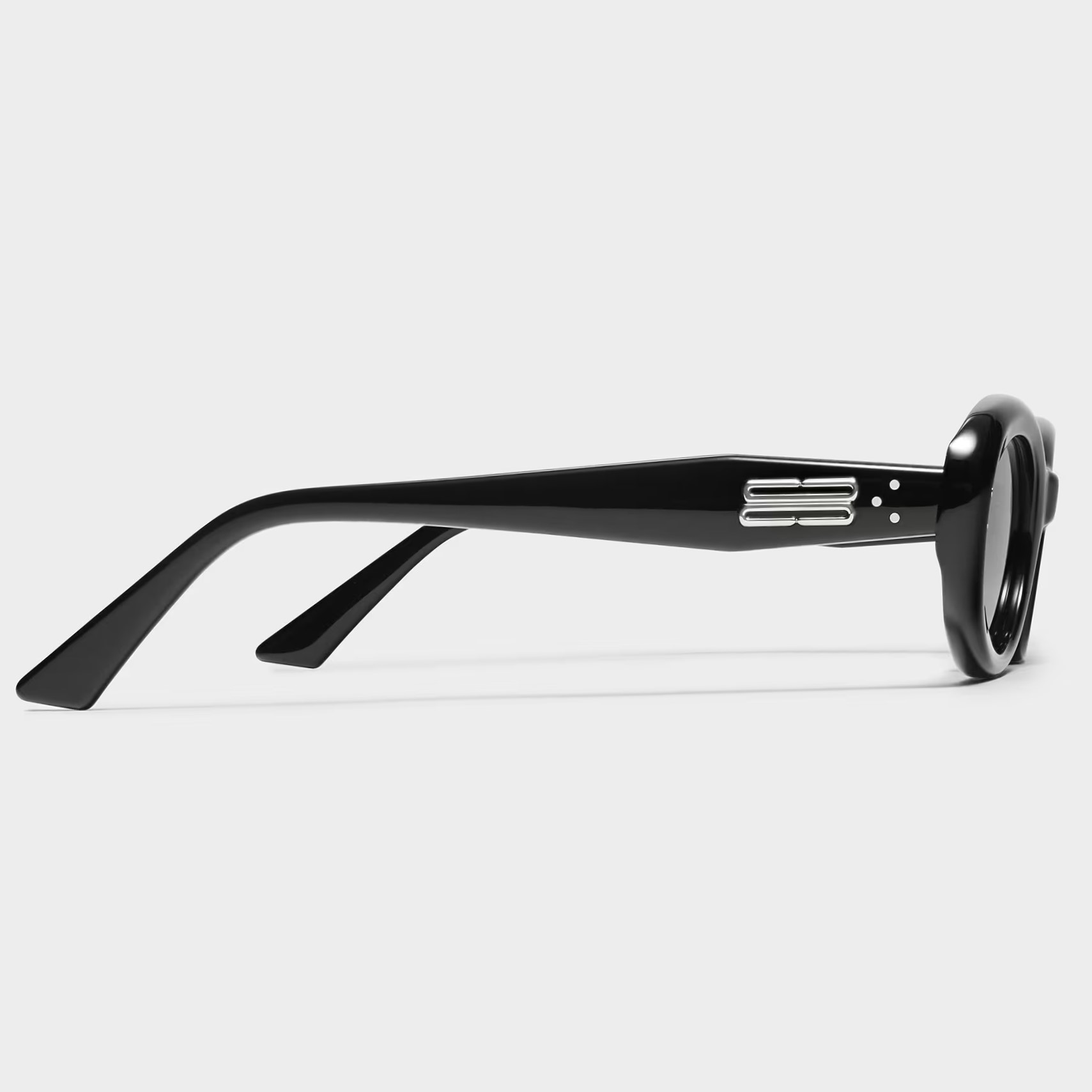 Kính mát Gentle Monster July 01 Black Lenses Black Acetate Fra 4