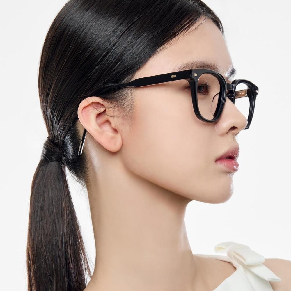 Kính Gentle Monster Kubo 01 Square Glasses in Black Acetate Frame Clear Lenses 18