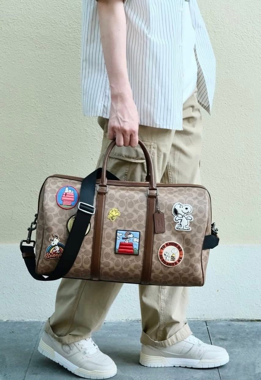 Túi du lịch Coach X Peanuts Venturer Duffle Bag 9
