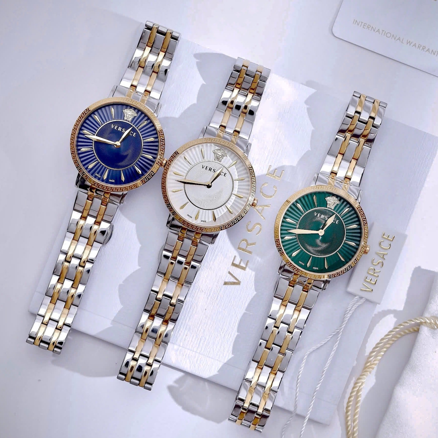 Đồng hồ nữ Versace Womens V-Eternal Watch VEJL00522 5
