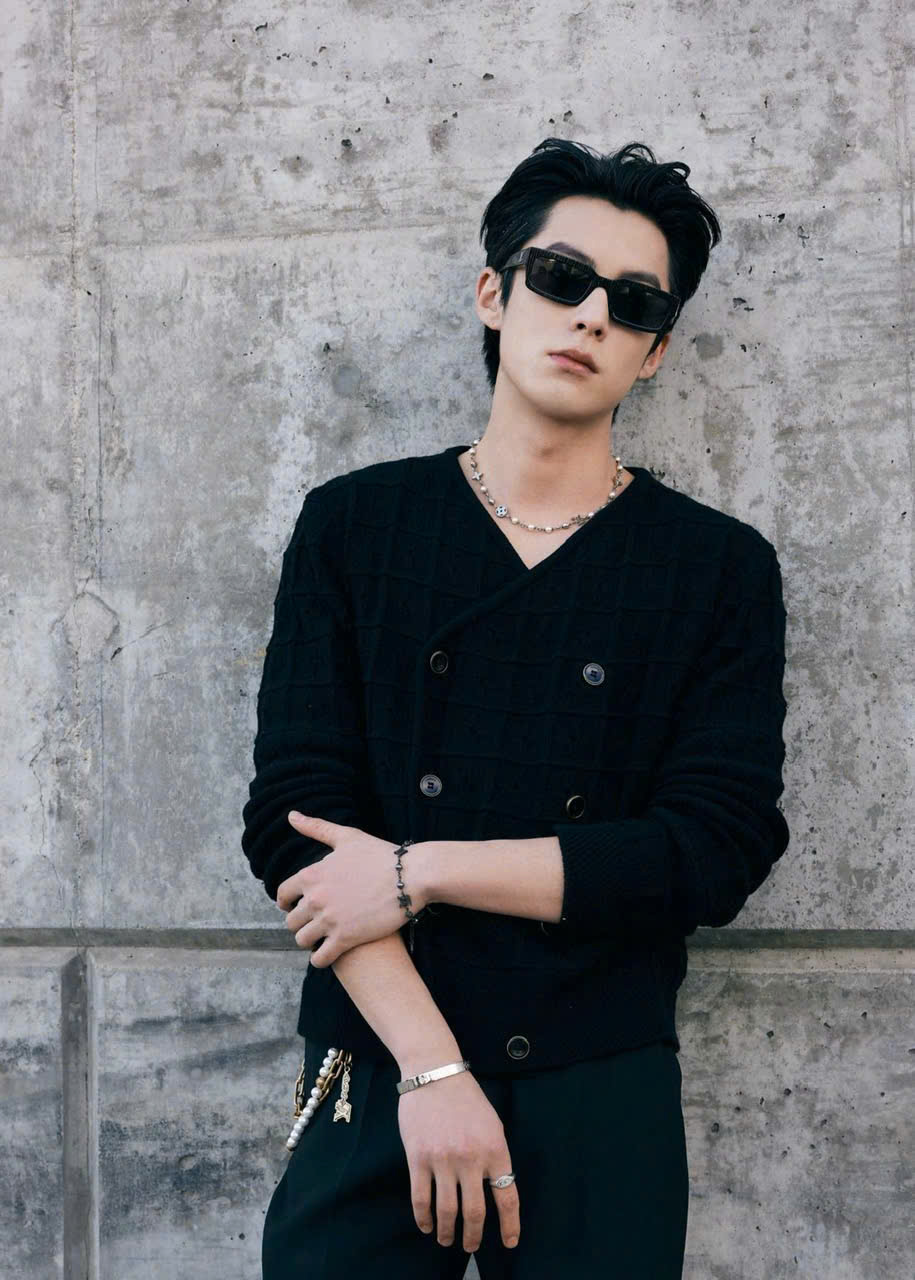 Mắt Kính Dáng Vuông Louis Vuitton LV Epi Square Sunglasses 7