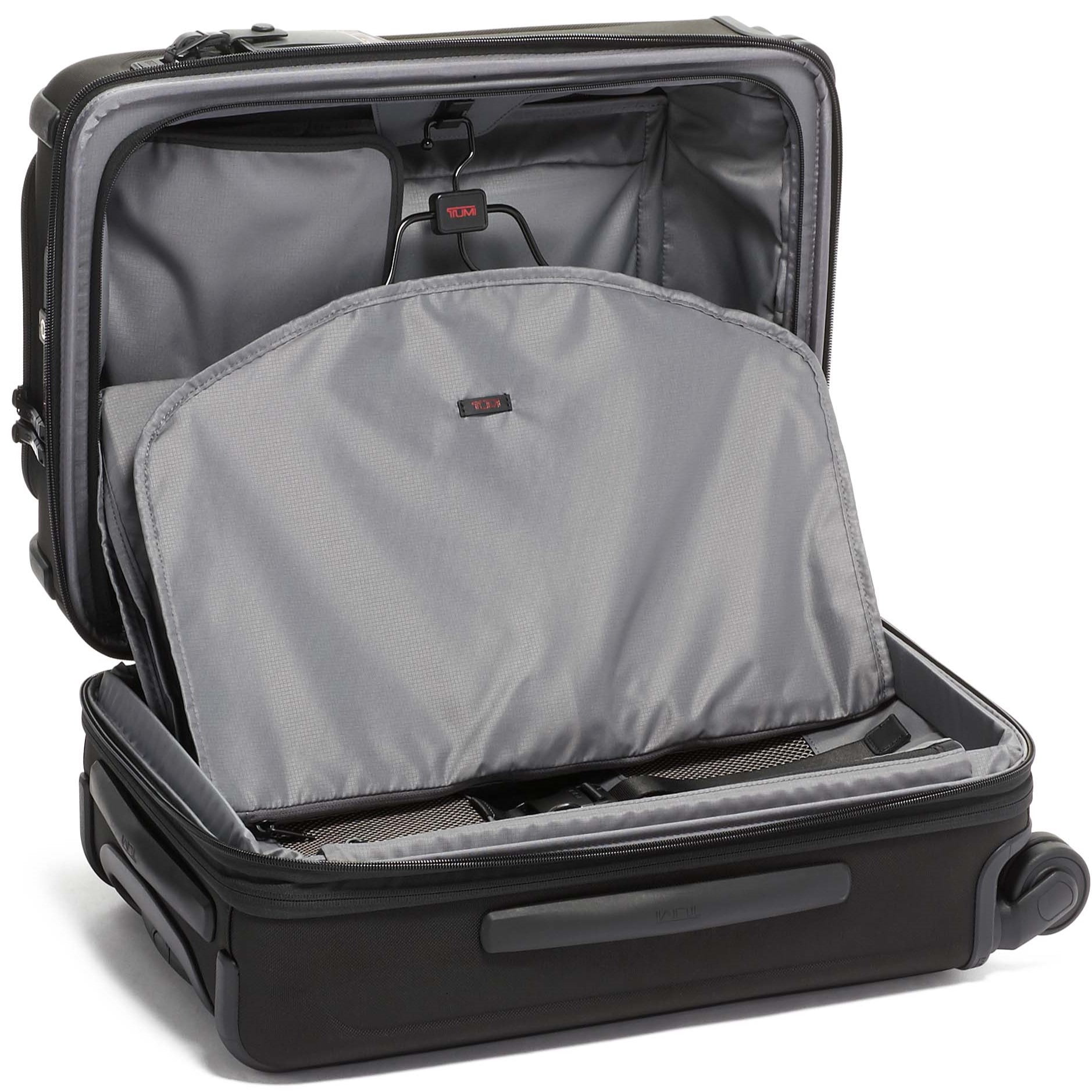 Vali Tumi Alpha 3 International Dual Access Expandable Carry-On Black 2