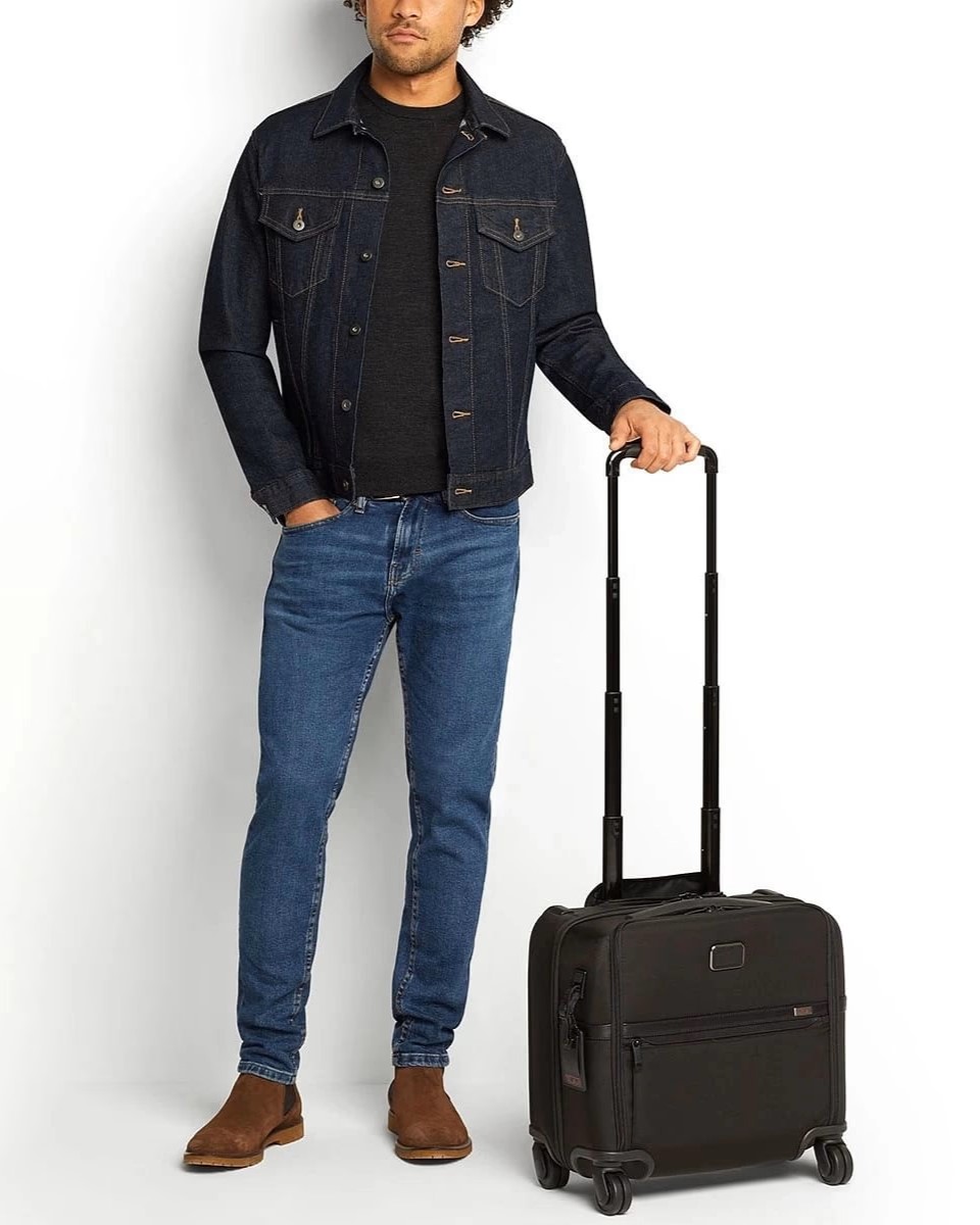 Vali Tumi Alpha 3 Compact Wheeled Brief Black 4