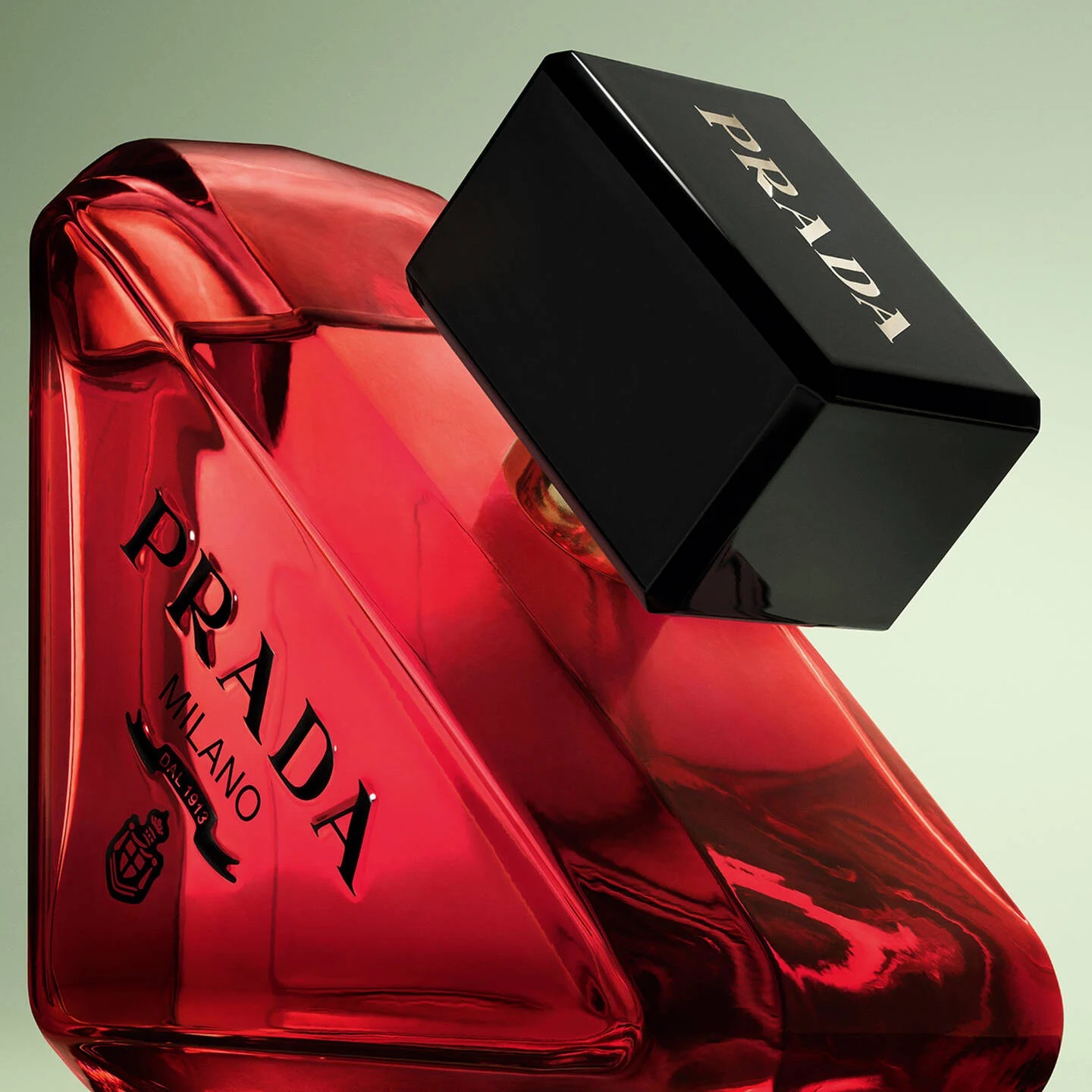 Nước hoa Prada Paradoxe Radical Essence Parfum 11