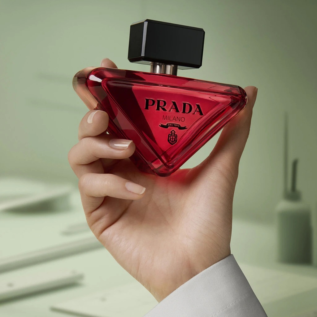 Nước hoa Prada Paradoxe Radical Essence Parfum 13