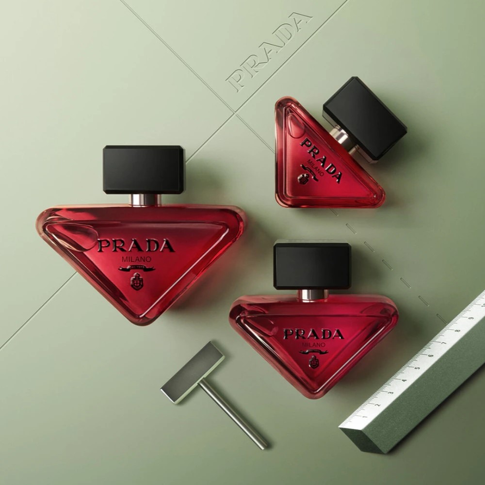 Nước hoa Prada Paradoxe Radical Essence Parfum 16