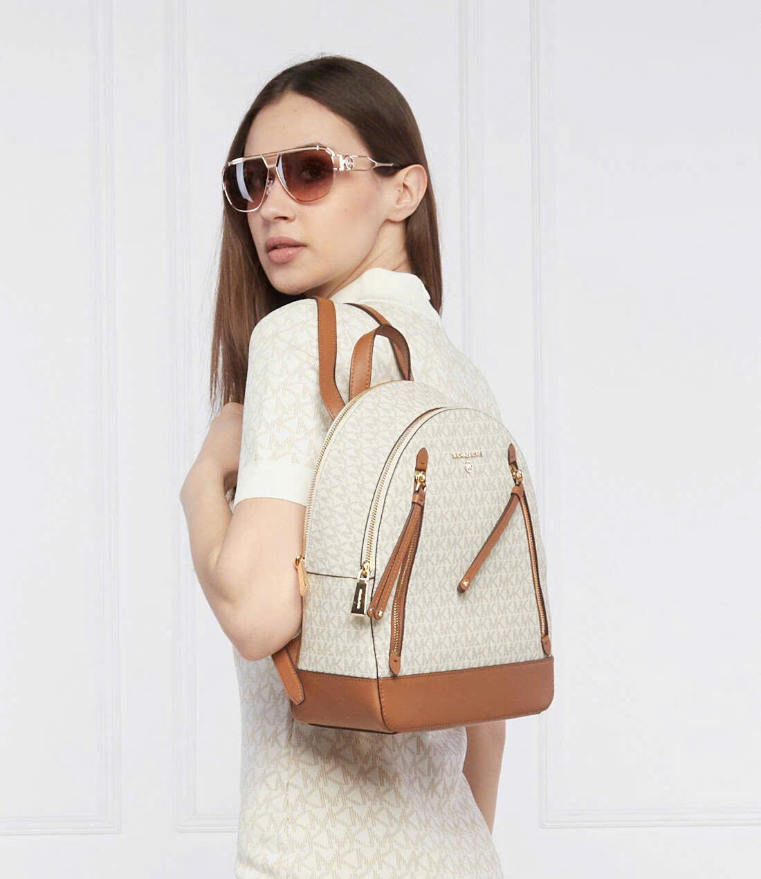 Balo Michael Kors Brooklyn Medium Monogram Backpack Vanilla White Acorn Brown 30H1GBNB2B149 3