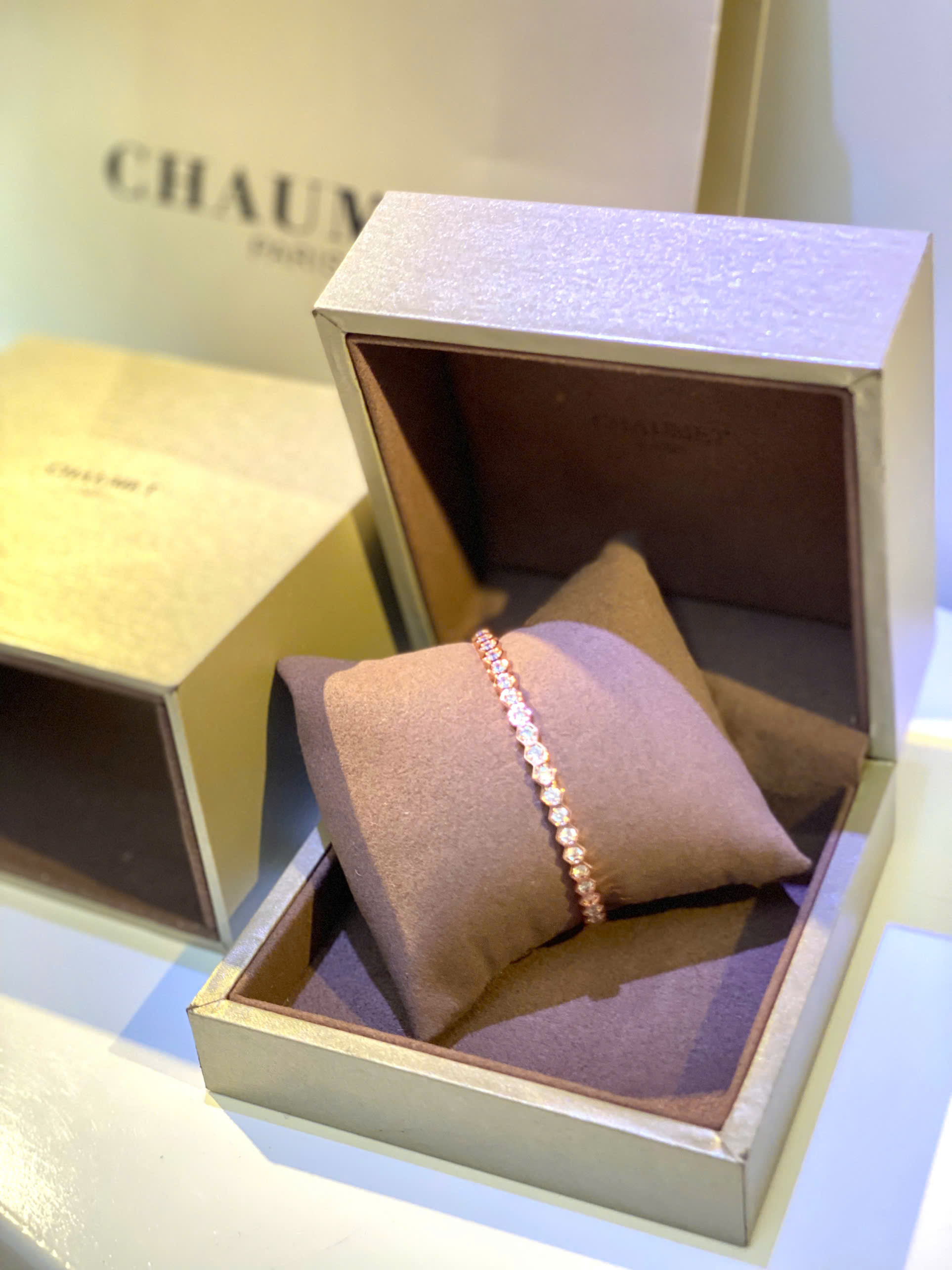 Vòng Bee de Chaumet Bracelet Rose Gold Diamonds 11